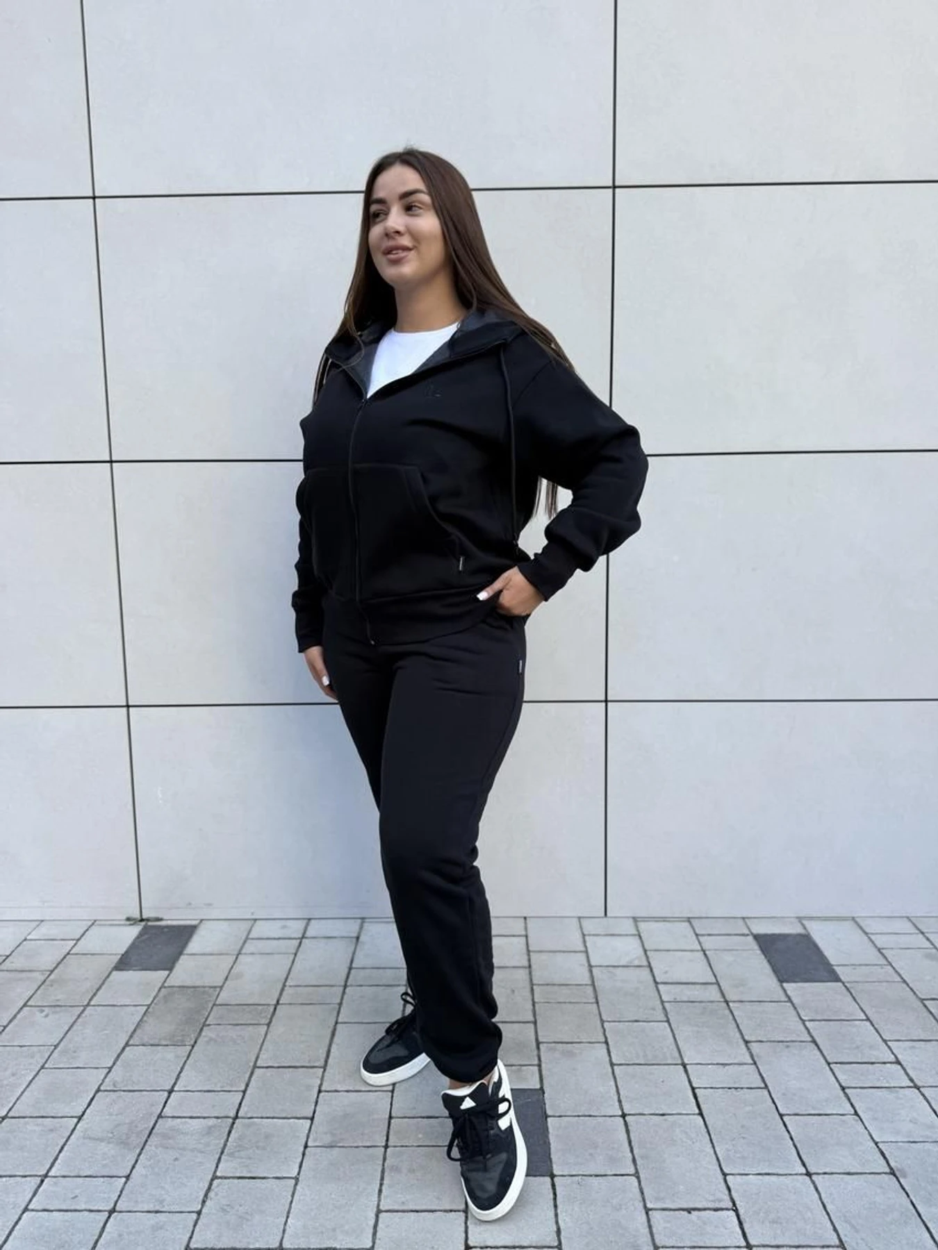 Худи и свитшоты Umon модель M165.4-973 Худи и свитшоты Umon модель M165.4-973 Фото
