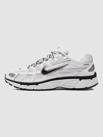 Кросівки NIKE P-6000 модель CD6404-107 Фото