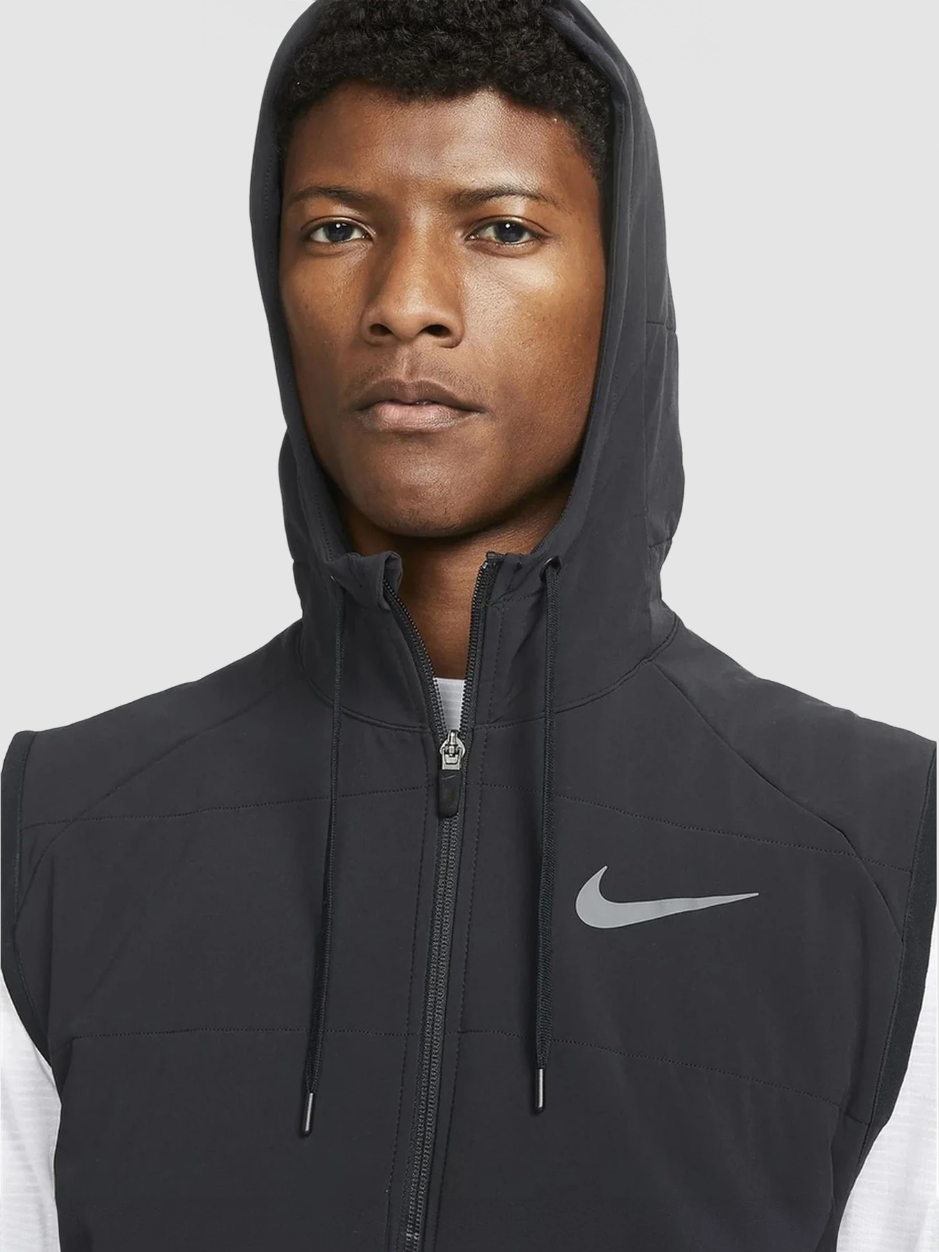 Куртки та дублянки NIKE Therma-Fit Men Training-Gilet модель DD2132-010 Фото