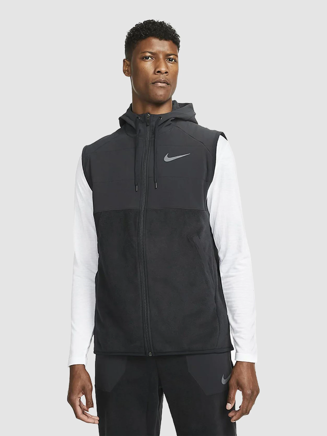 Куртки та дублянки NIKE Therma-Fit Men Training-Gilet модель DD2132-010 Фото