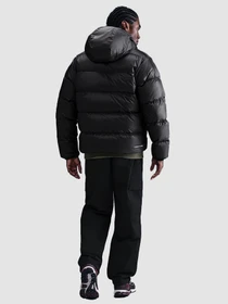 Куртки та дублянки NIKE M Windrunner Stmnt Dwn Jkt модель HQ7790-011 Фото