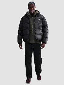 Куртки и дубленки NIKE M Windrunner Stmnt Dwn Jkt модель HQ7790-011 Фото