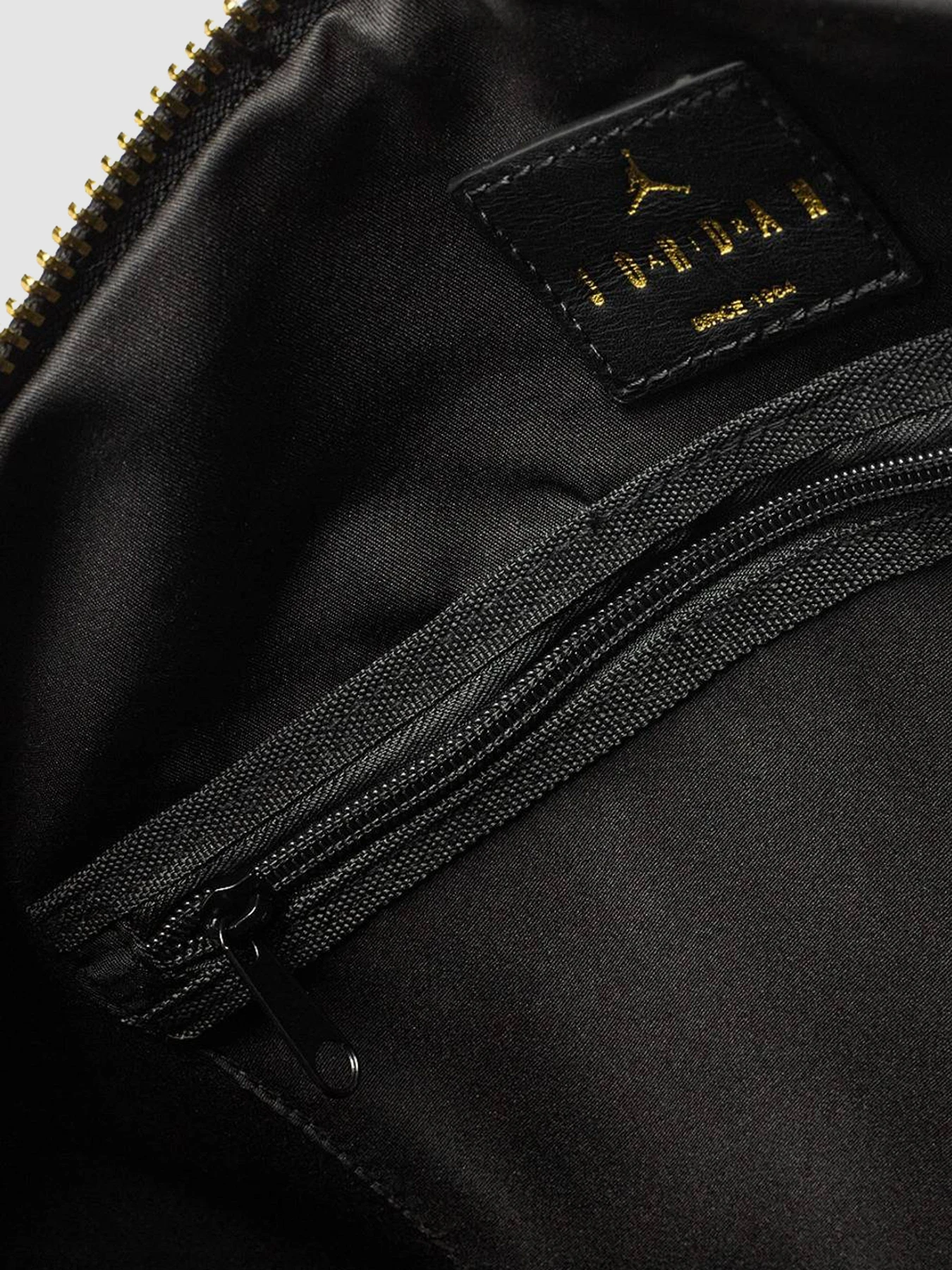 Сумки Jordan Monogram Duffle Bag модель LM0987-K5X Фото