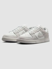 Кросівки NIKE Dunk Low модель HJ5777-100 Фото