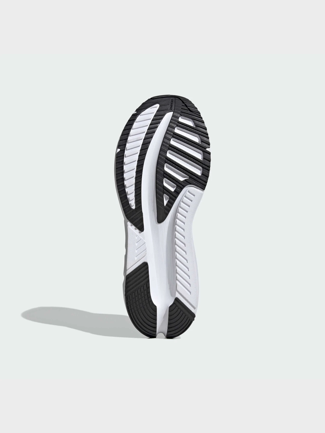 Кроссовки Adidas модель JR0318 Кроссовки Adidas модель JR0318 Фото