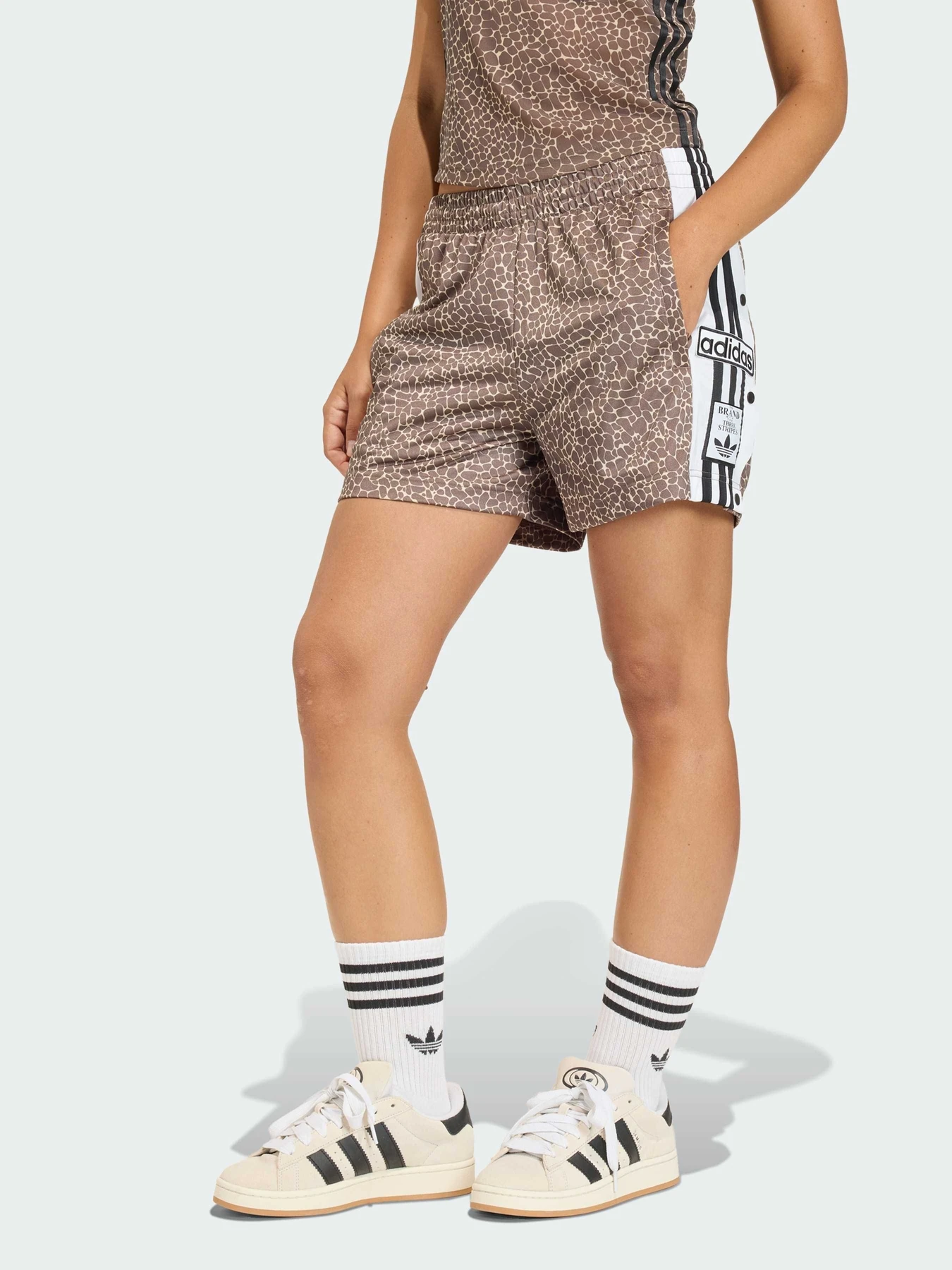 Шорти Adidas модель KD8821 Фото