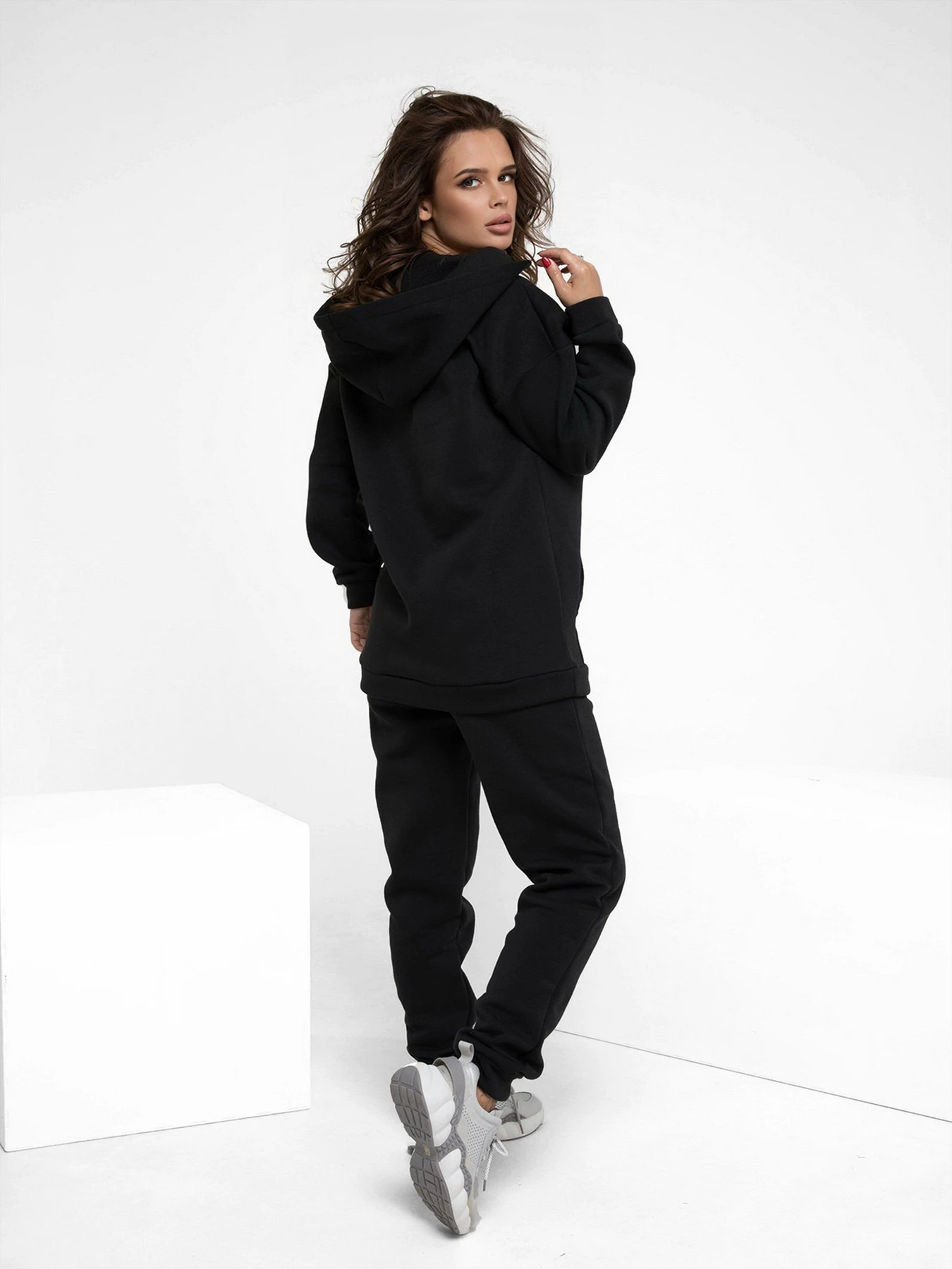 Костюмы ISSA Plus модель 12236_black Костюмы ISSA Plus модель 12236_black Фото