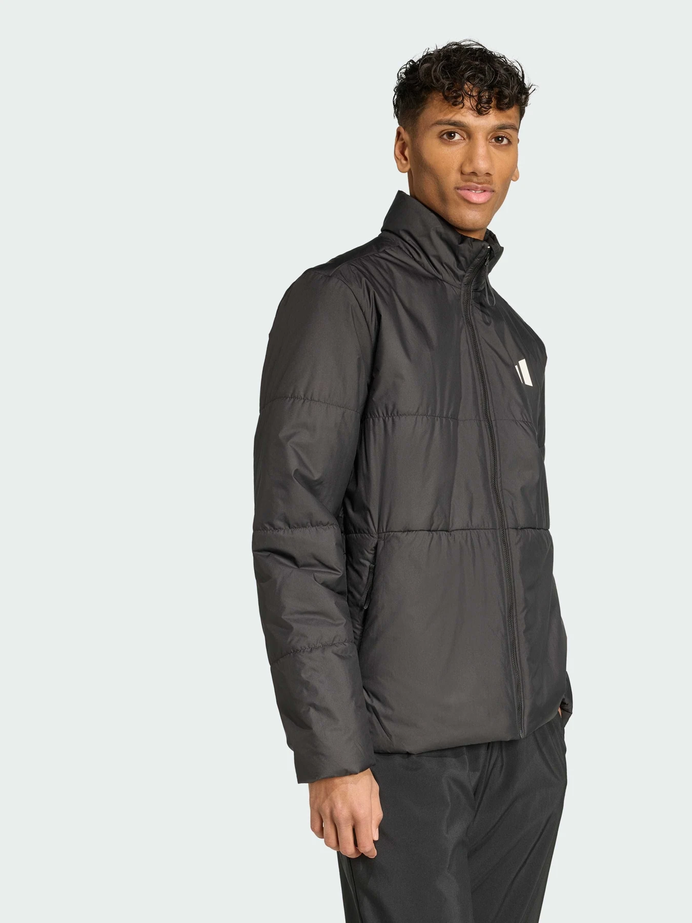Куртки та дублянки Adidas модель JM3922 Фото