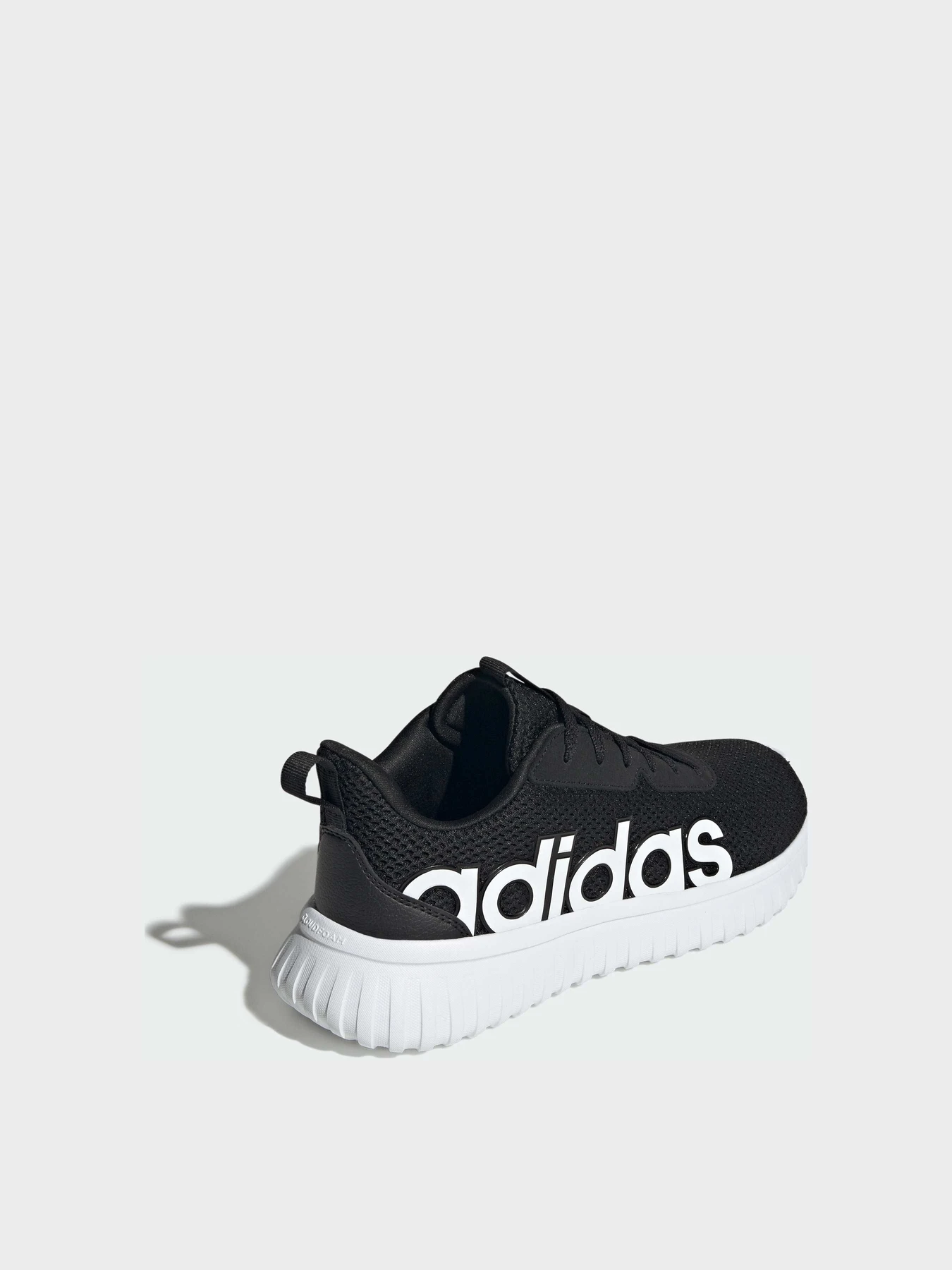 Кроссовки Adidas модель JR8520 Кроссовки Adidas модель JR8520 Фото