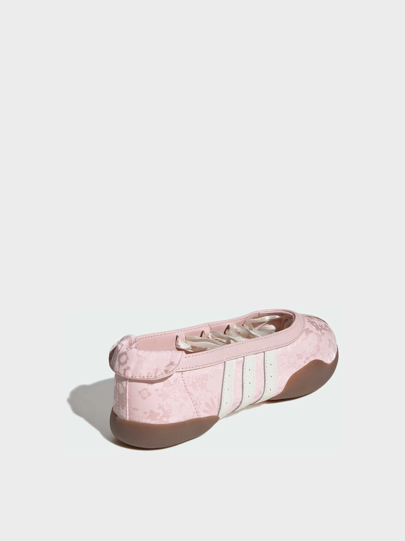 Туфли и лоферы Adidas модель IH6915 Туфли и лоферы Adidas модель IH6915 Фото