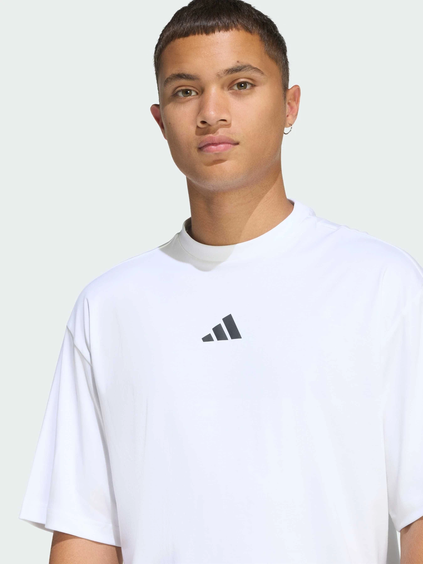 Футболки і поло Adidas модель KC1050 Футболки і поло Adidas модель KC1050 Фото