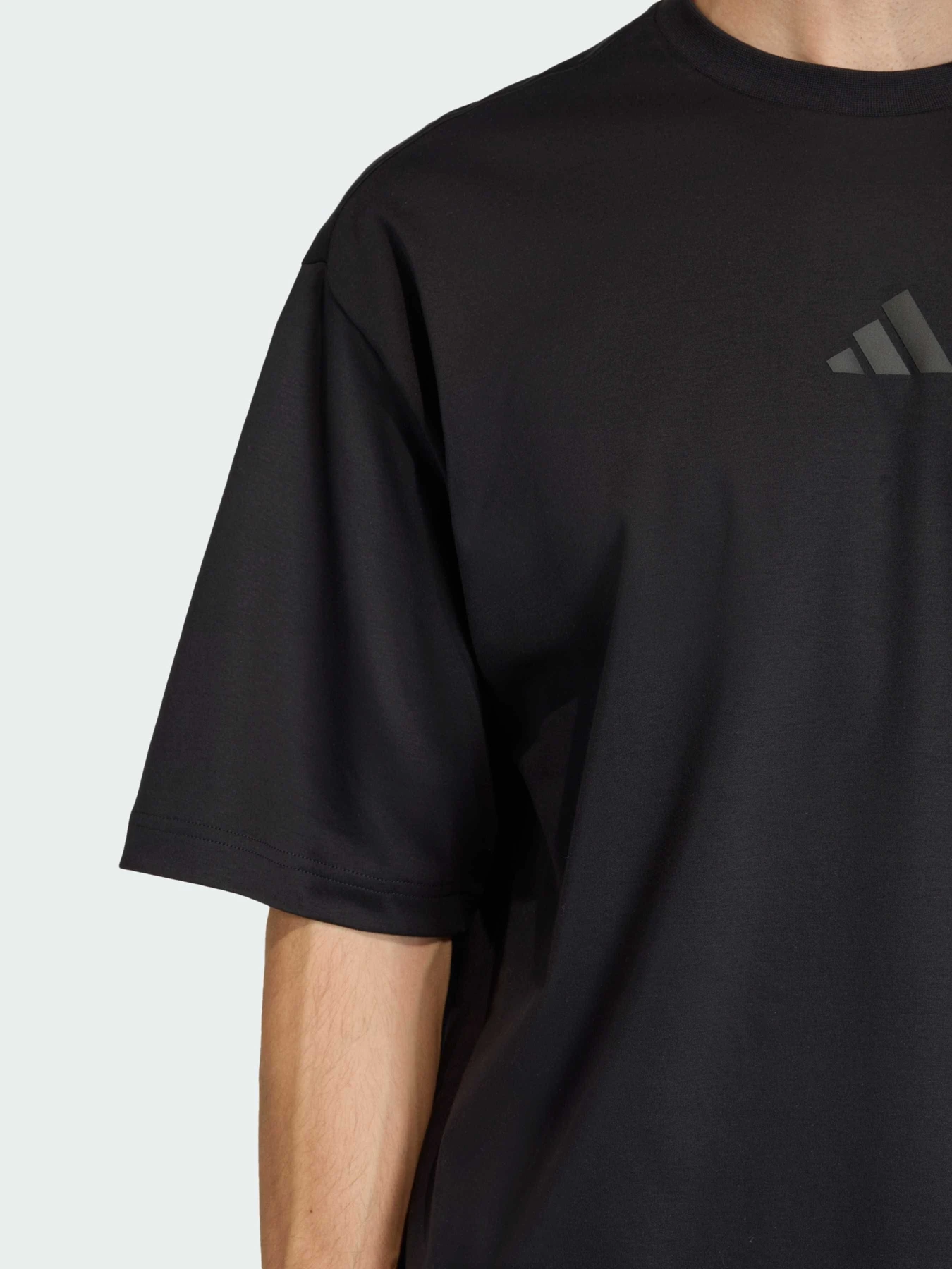 Футболки и поло Adidas модель KC1051 Футболки и поло Adidas модель KC1051 Фото