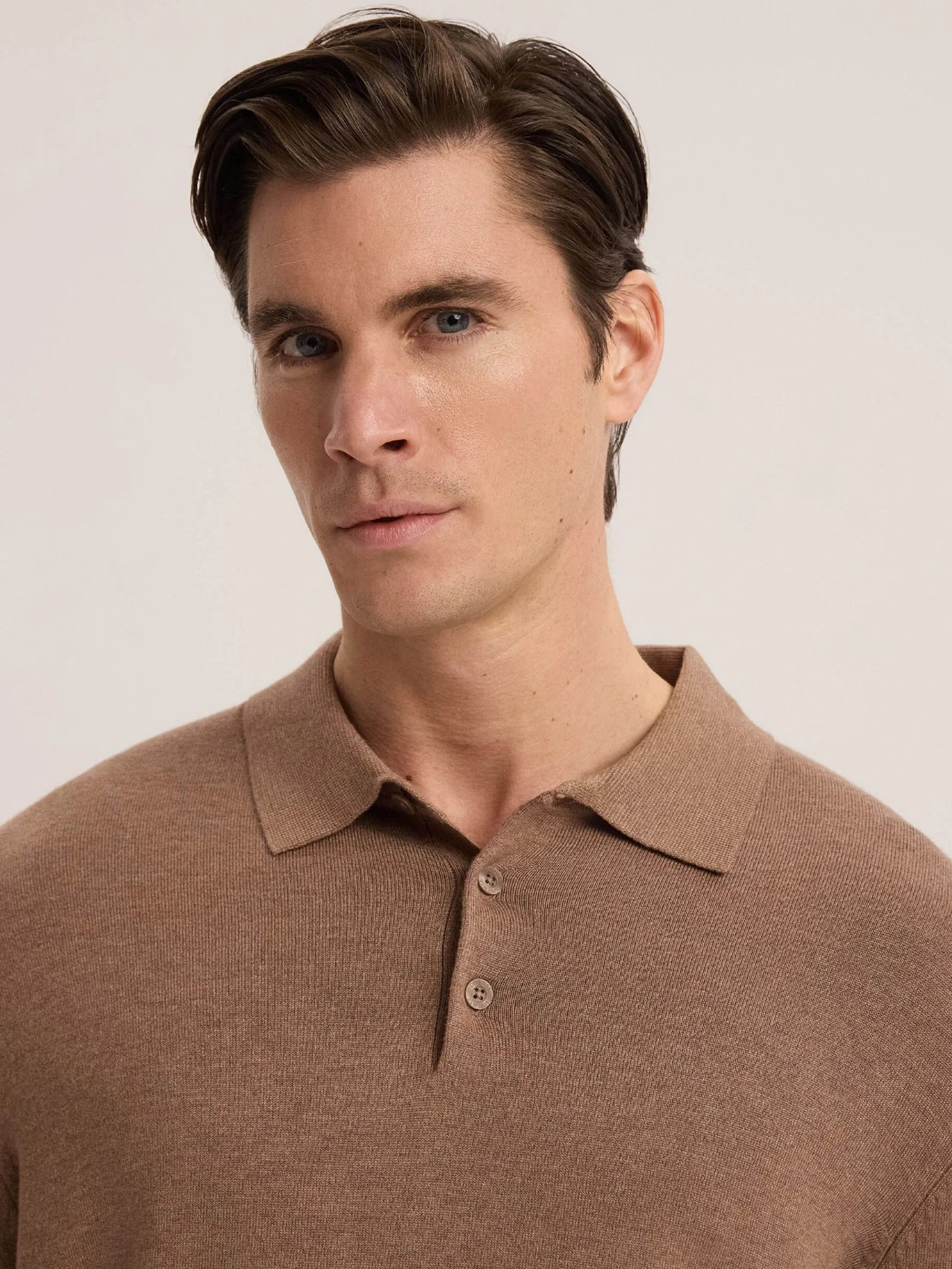 Свитры и кардиганы DIVERSE Polo Sweater модель 10048124 Свитры и кардиганы DIVERSE Polo Sweater модель 10048124 Фото