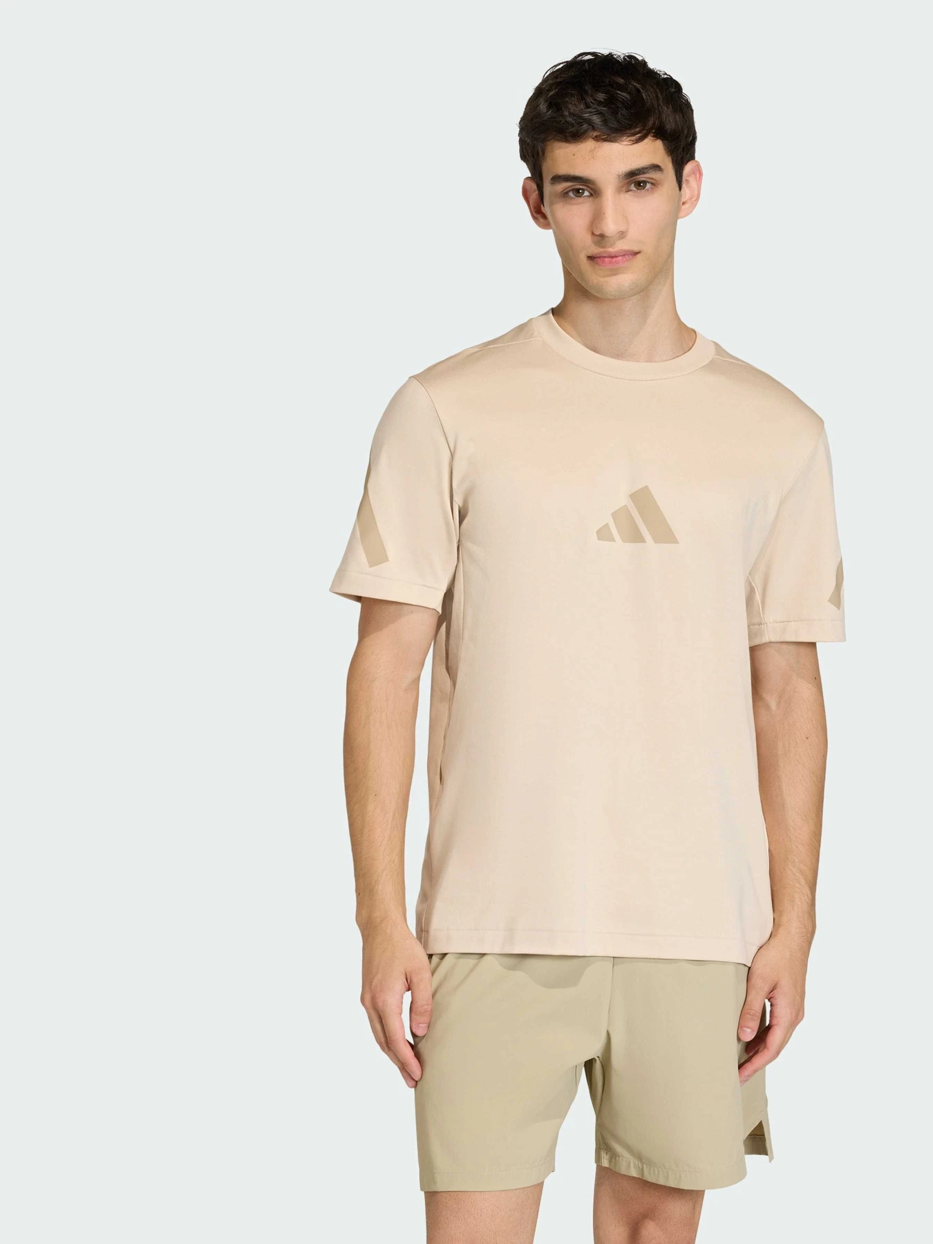 Футболки і поло Adidas ZNE модель KE4694 Футболки і поло Adidas ZNE модель KE4694 Фото