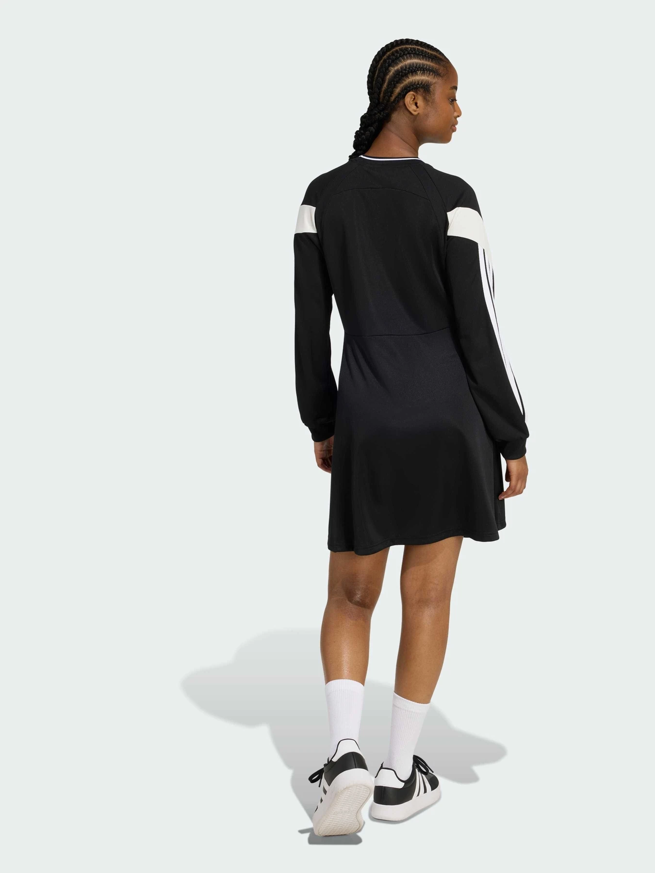 Платья Adidas Tiro модель KB4074 Платья Adidas Tiro модель KB4074 Фото