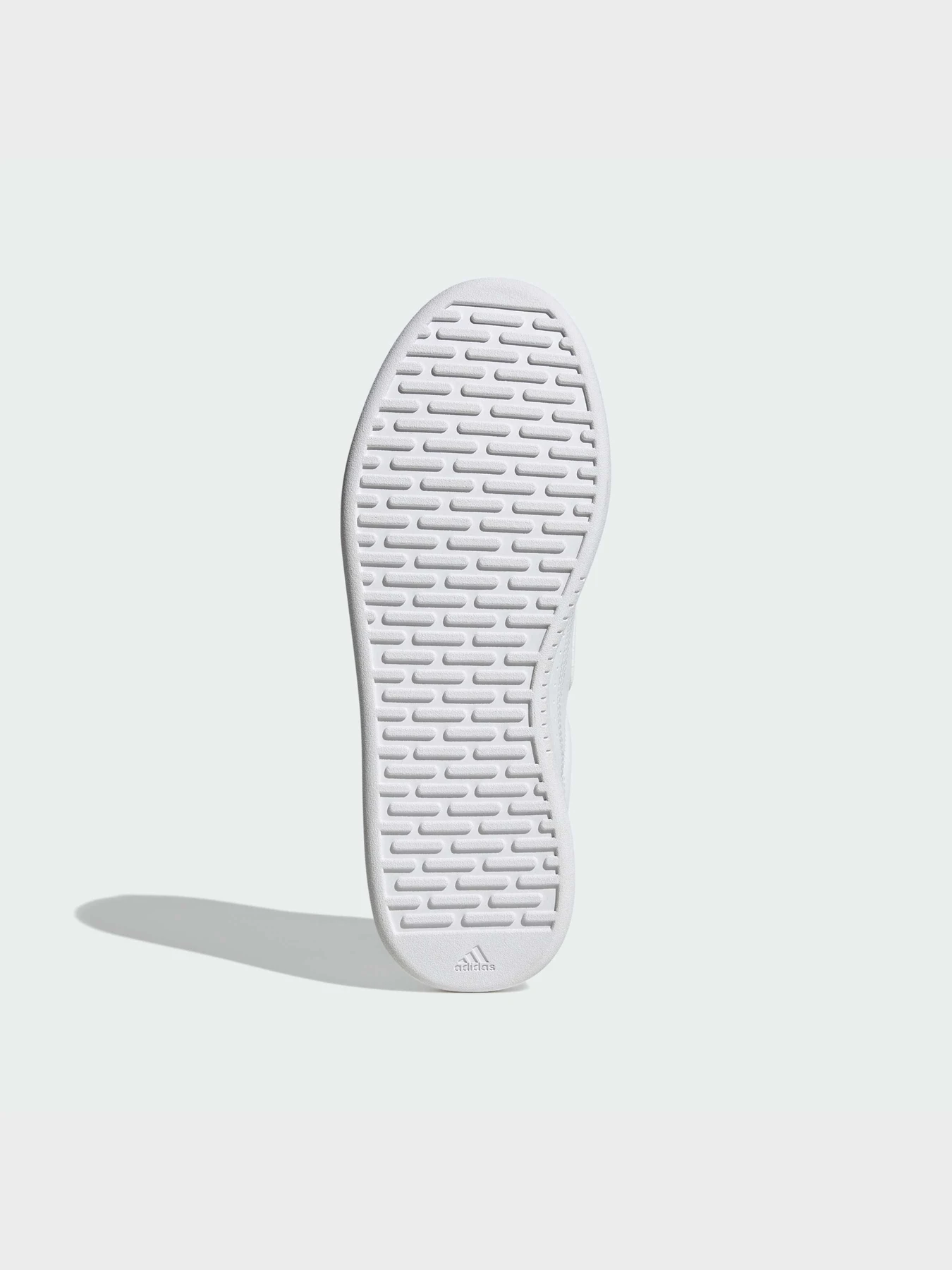 Кроссовки Adidas модель JQ5480 Кроссовки Adidas модель JQ5480 Фото