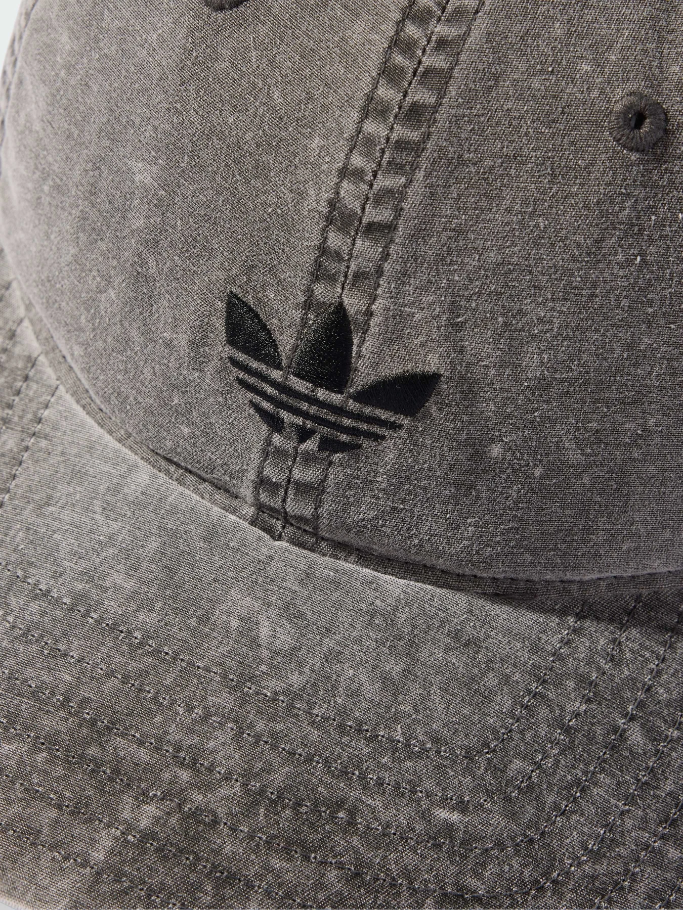 Шапки и кепки Adidas модель KE0856 Шапки и кепки Adidas модель KE0856 Фото