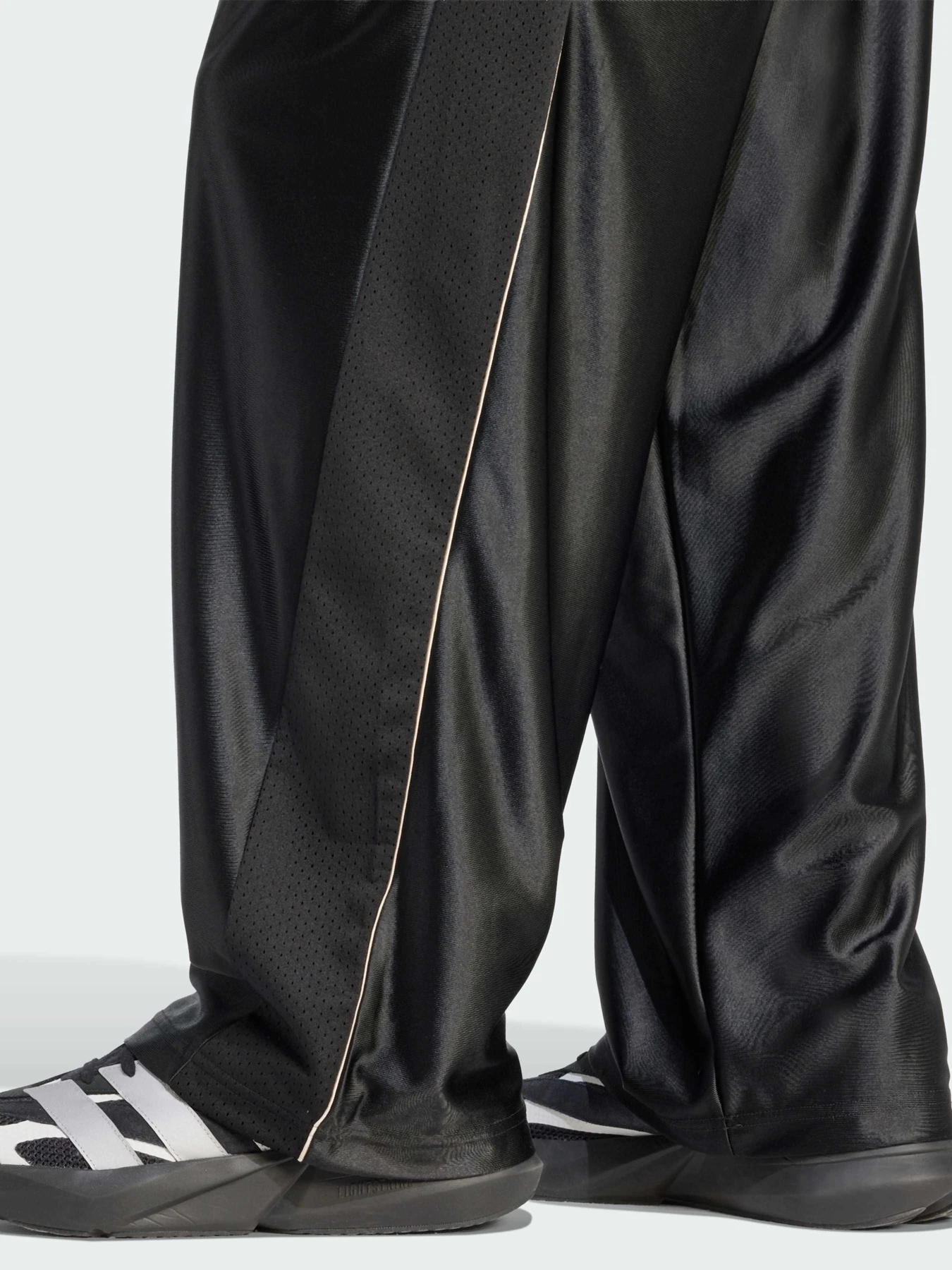 Брюки Adidas модель JZ6848 Фото