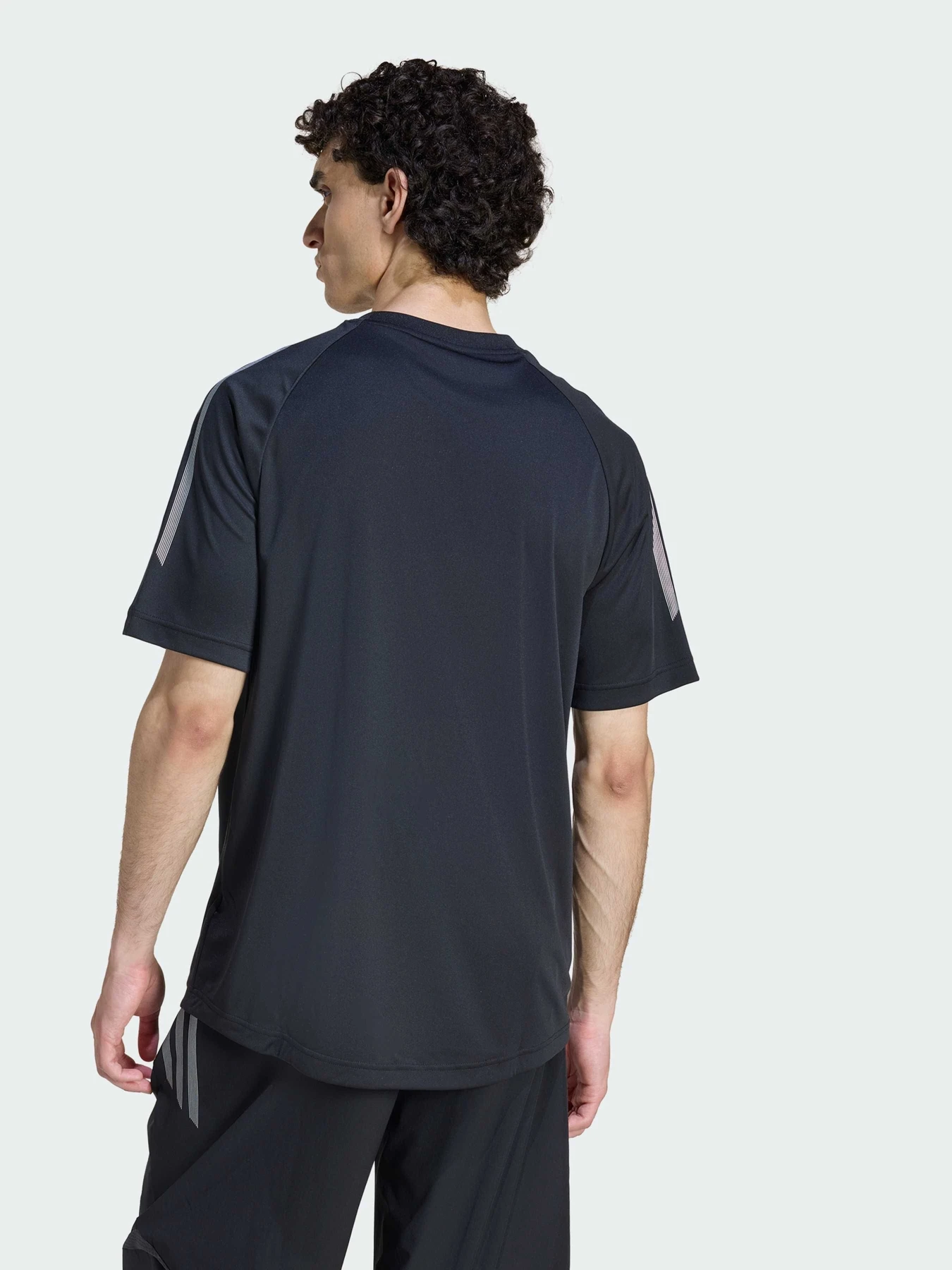 Футболки и поло Adidas модель KE0763 Футболки и поло Adidas модель KE0763 Фото