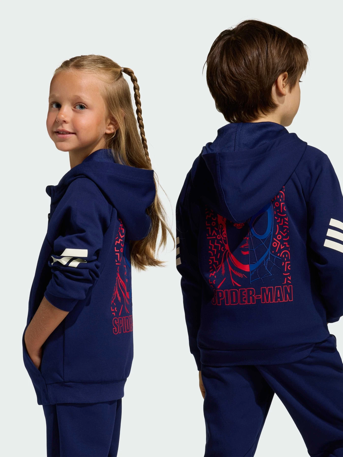 Худі та світшоти Adidas Marvel модель JZ3571 Худі та світшоти Adidas Marvel модель JZ3571 Фото