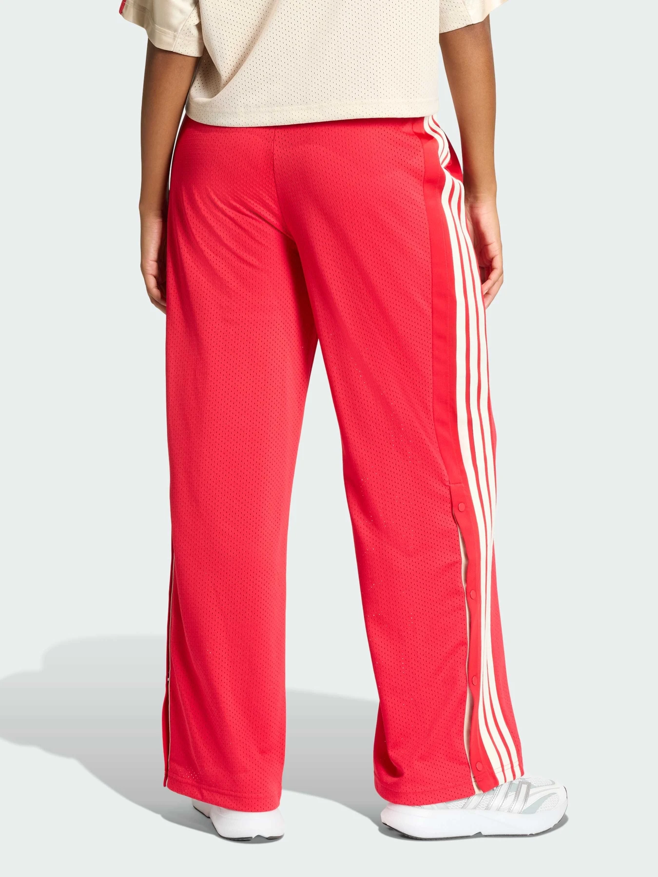 Брюки Adidas модель KC4992 Брюки Adidas модель KC4992 Фото