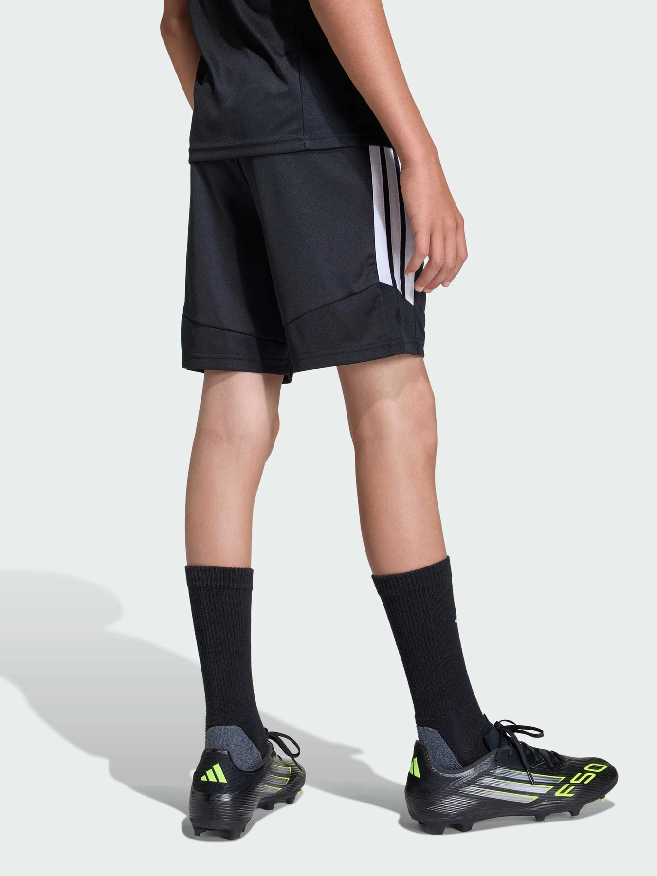 Шорты Adidas Tiro модель JY7147 Шорты Adidas Tiro модель JY7147 Фото
