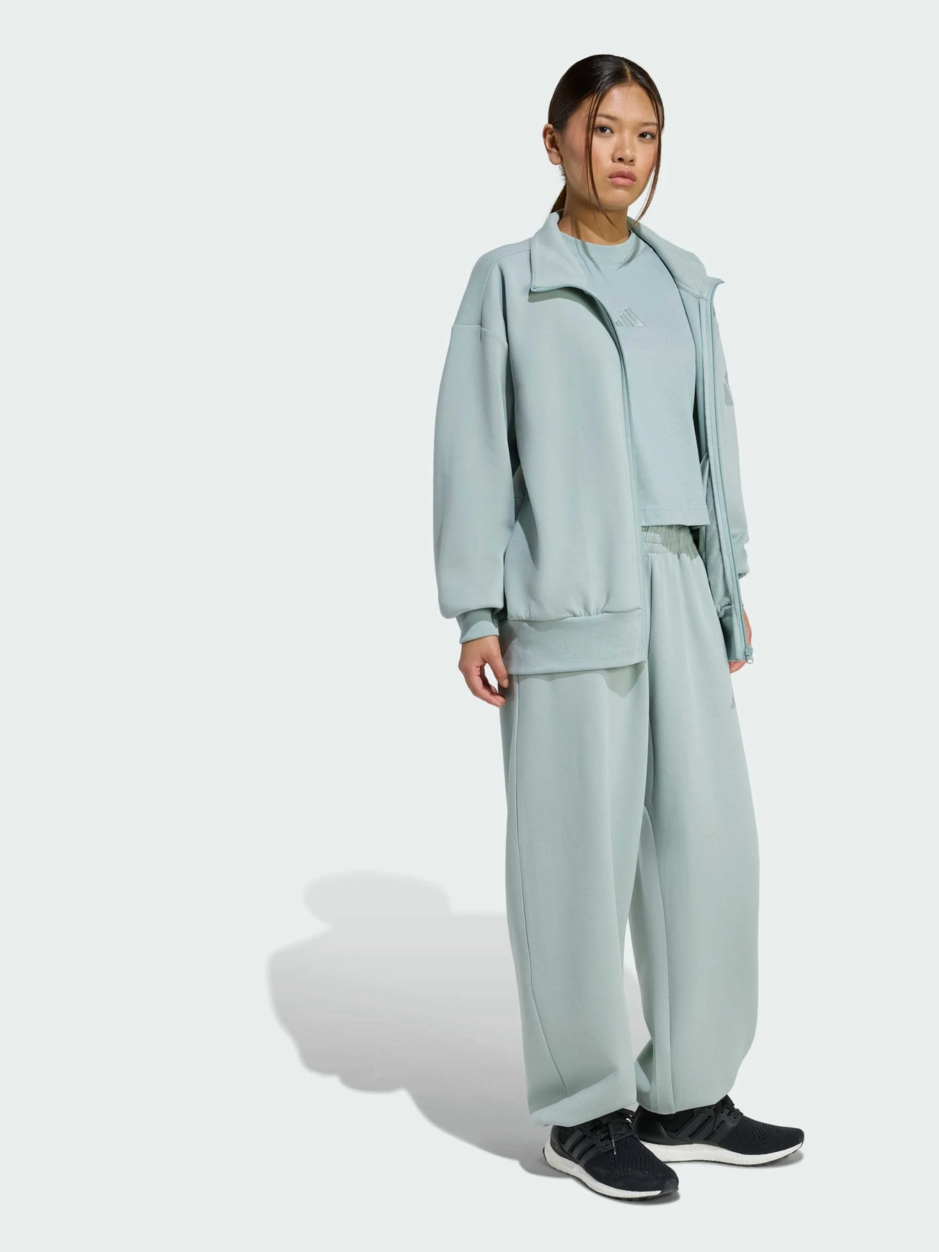Брюки Adidas модель KA7018 Брюки Adidas модель KA7018 Фото