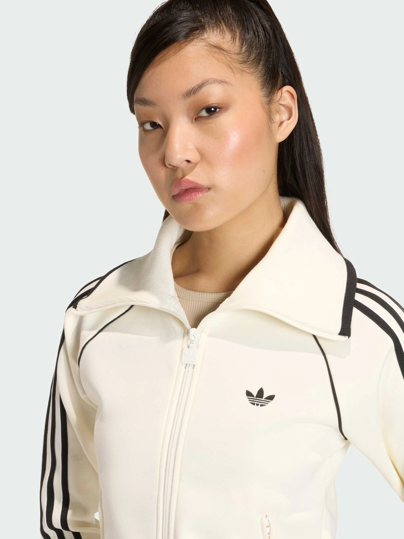 Худі та світшоти Adidas модель KD2965 Худі та світшоти Adidas модель KD2965 Фото