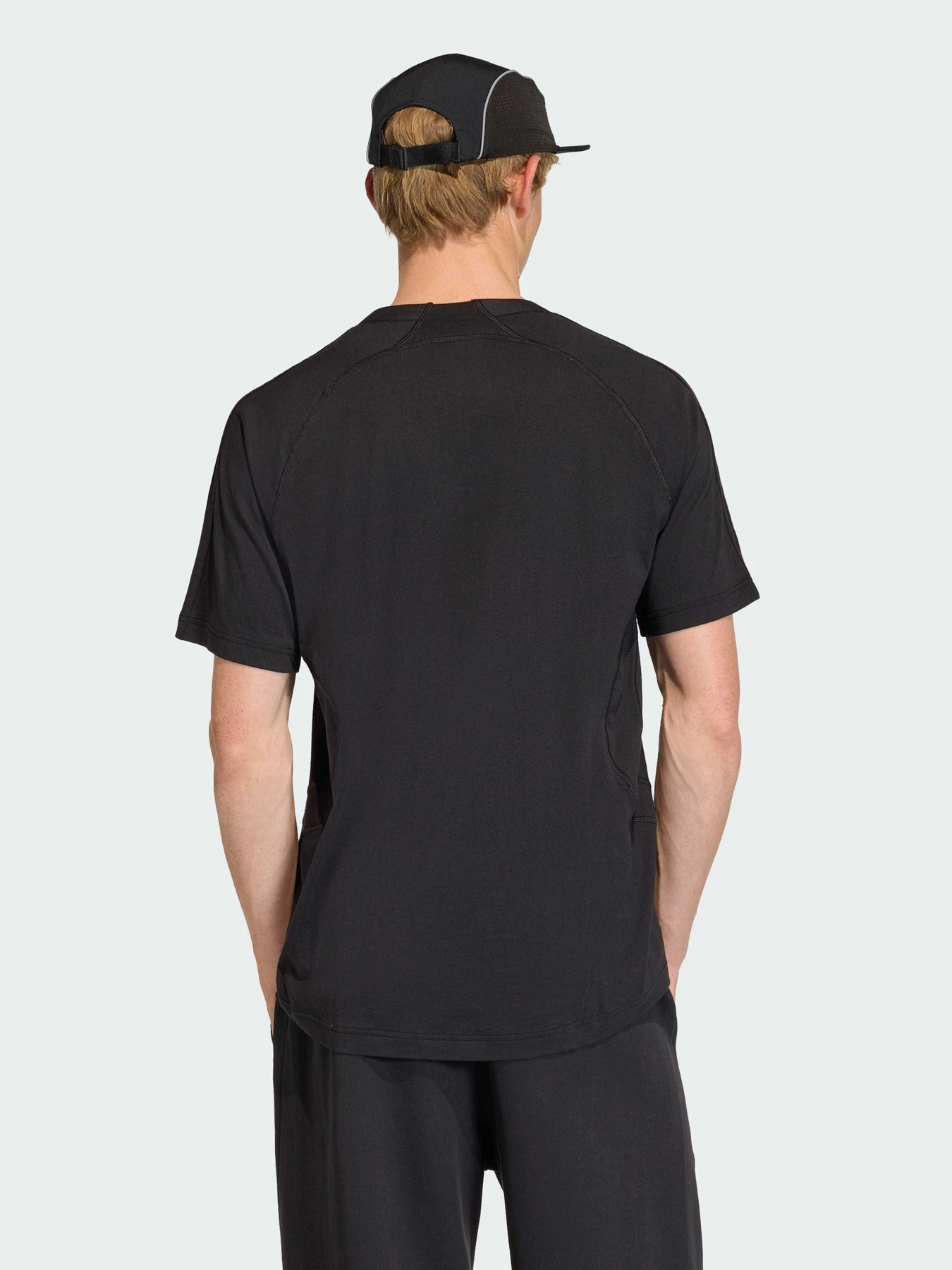 Футболки и поло Adidas модель KE0713 Футболки и поло Adidas модель KE0713 Фото