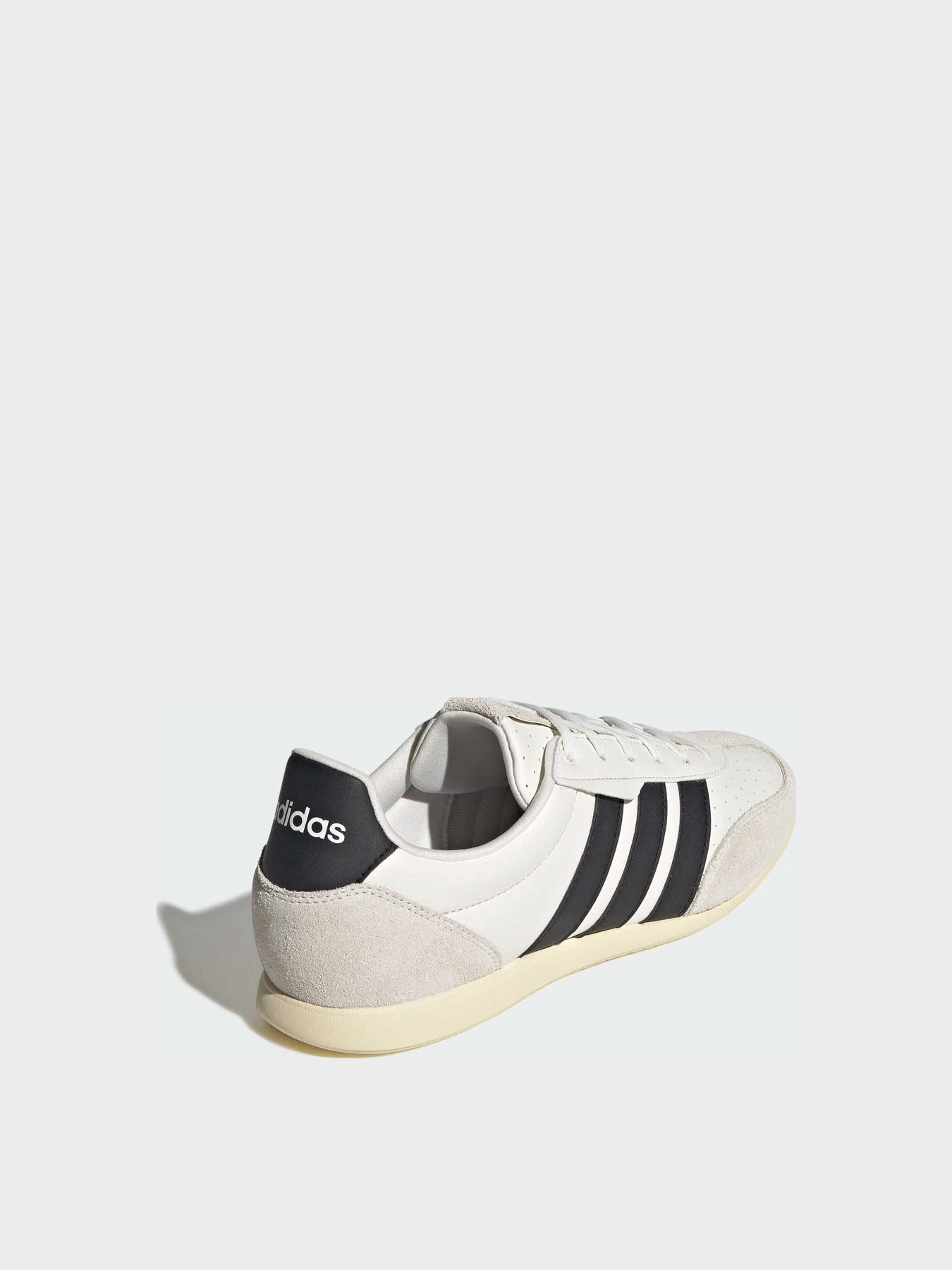 Кросівки Adidas модель JR4618 Кросівки Adidas модель JR4618 Фото