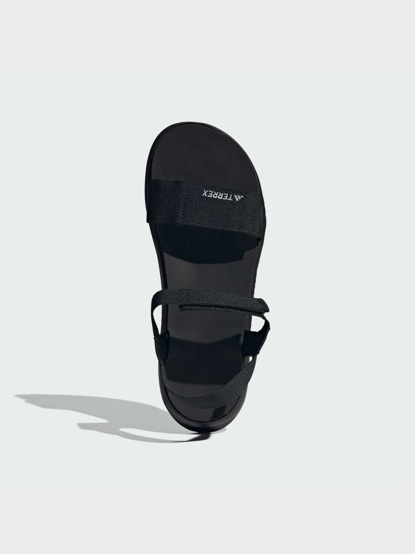 Сандалии Adidas модель JQ2571 Фото