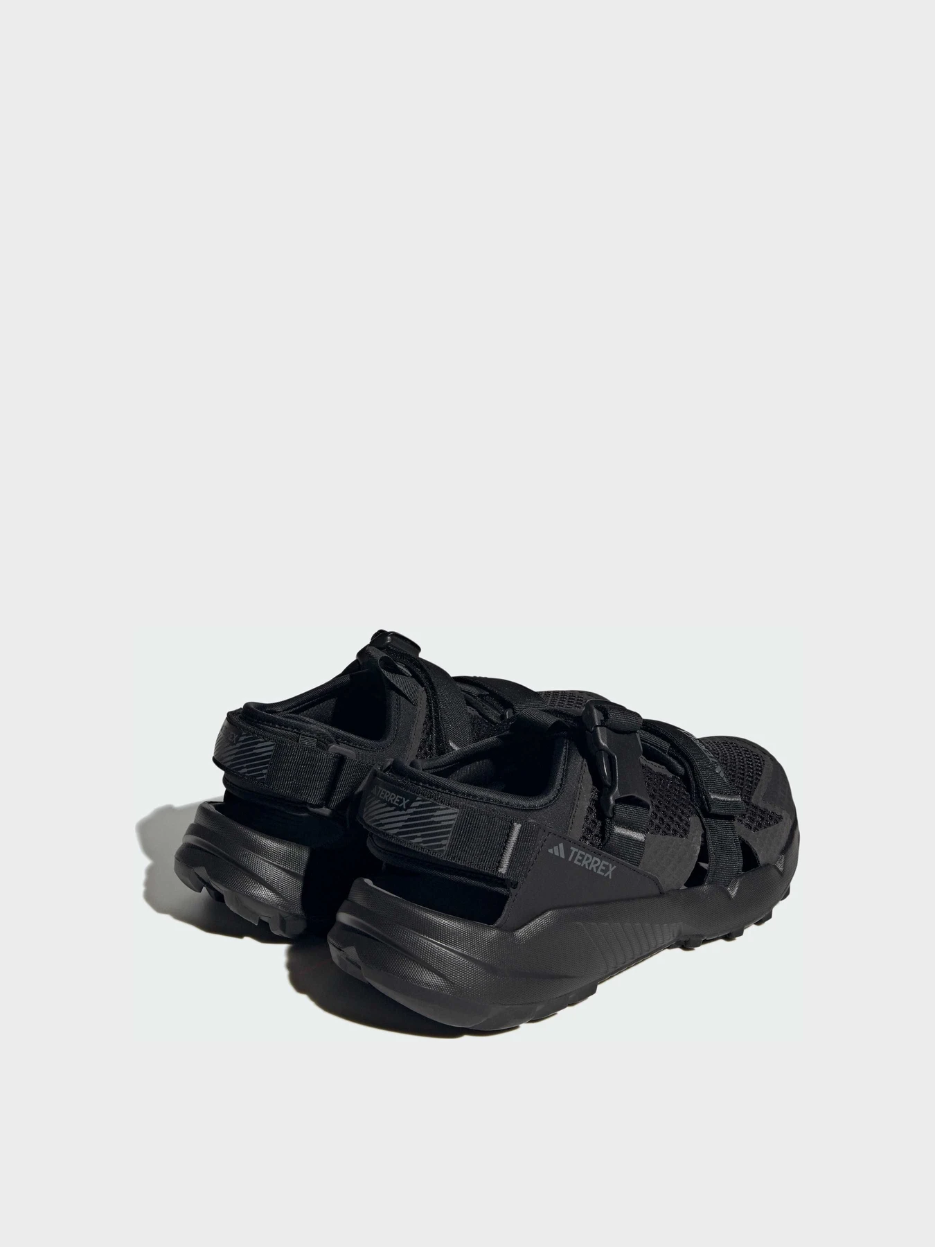 Сандалии Adidas модель IF7596 Фото