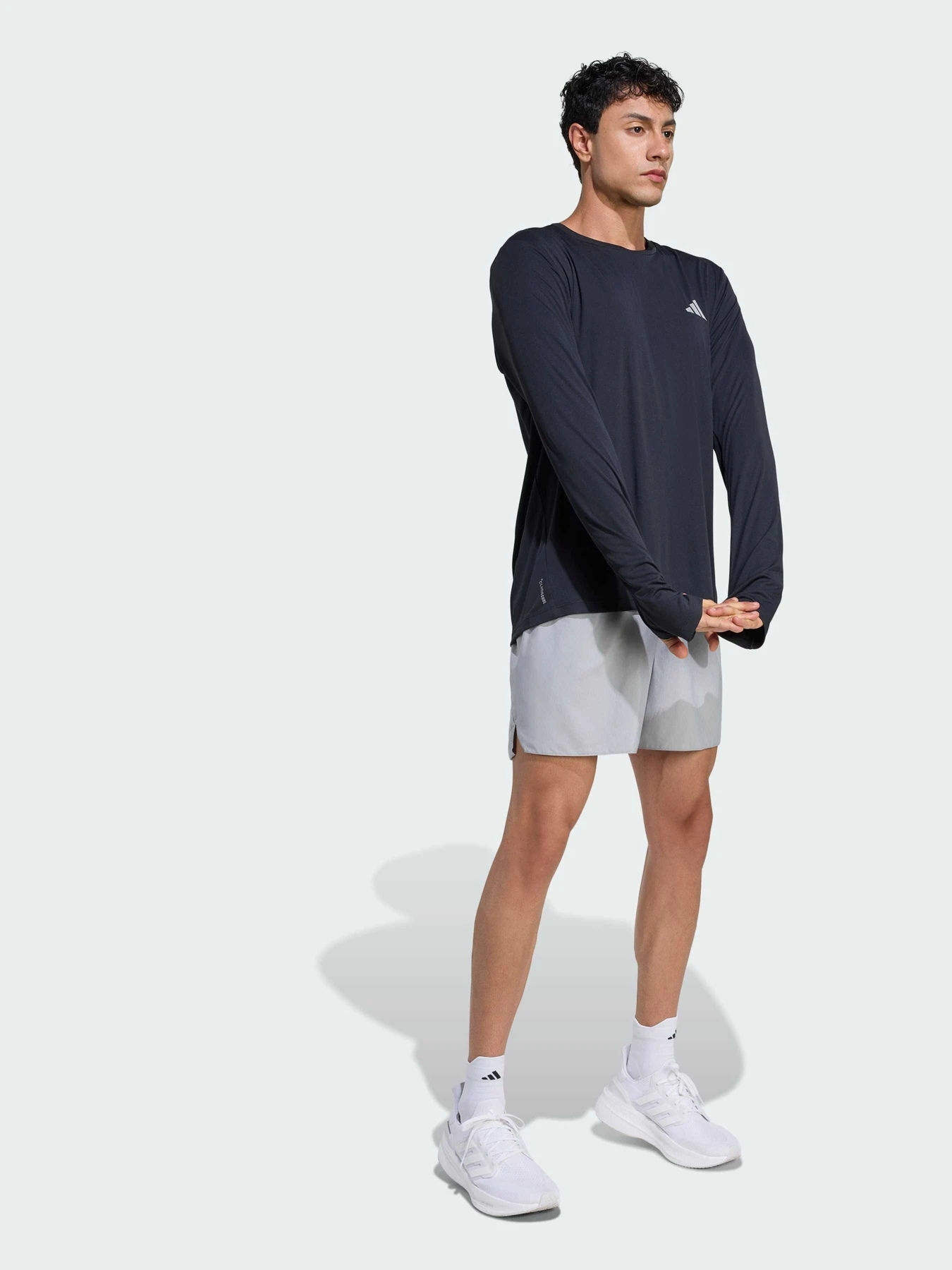Худи и свитшоты Adidas модель KE8424 Фото