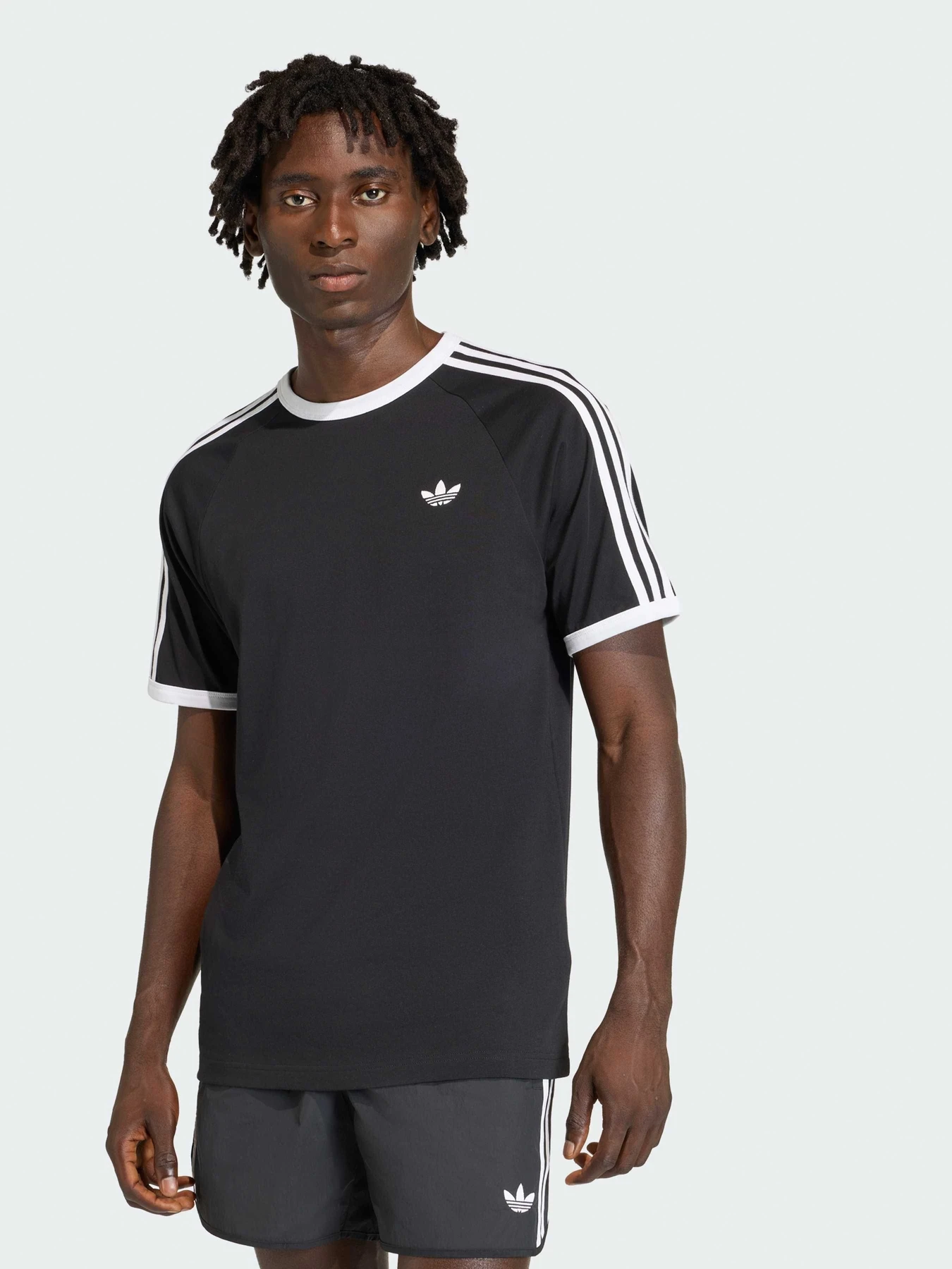 Футболки і поло Adidas Adicolor модель KE3538 Футболки і поло Adidas Adicolor модель KE3538 Фото
