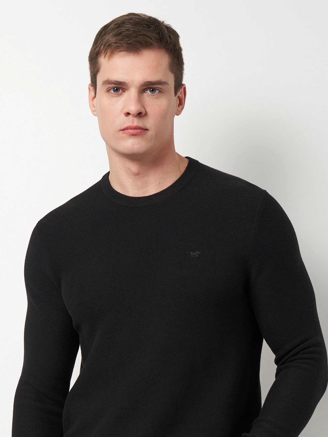 Светри та кардигани Mustang Jeans Elliot модель 1024688 Фото