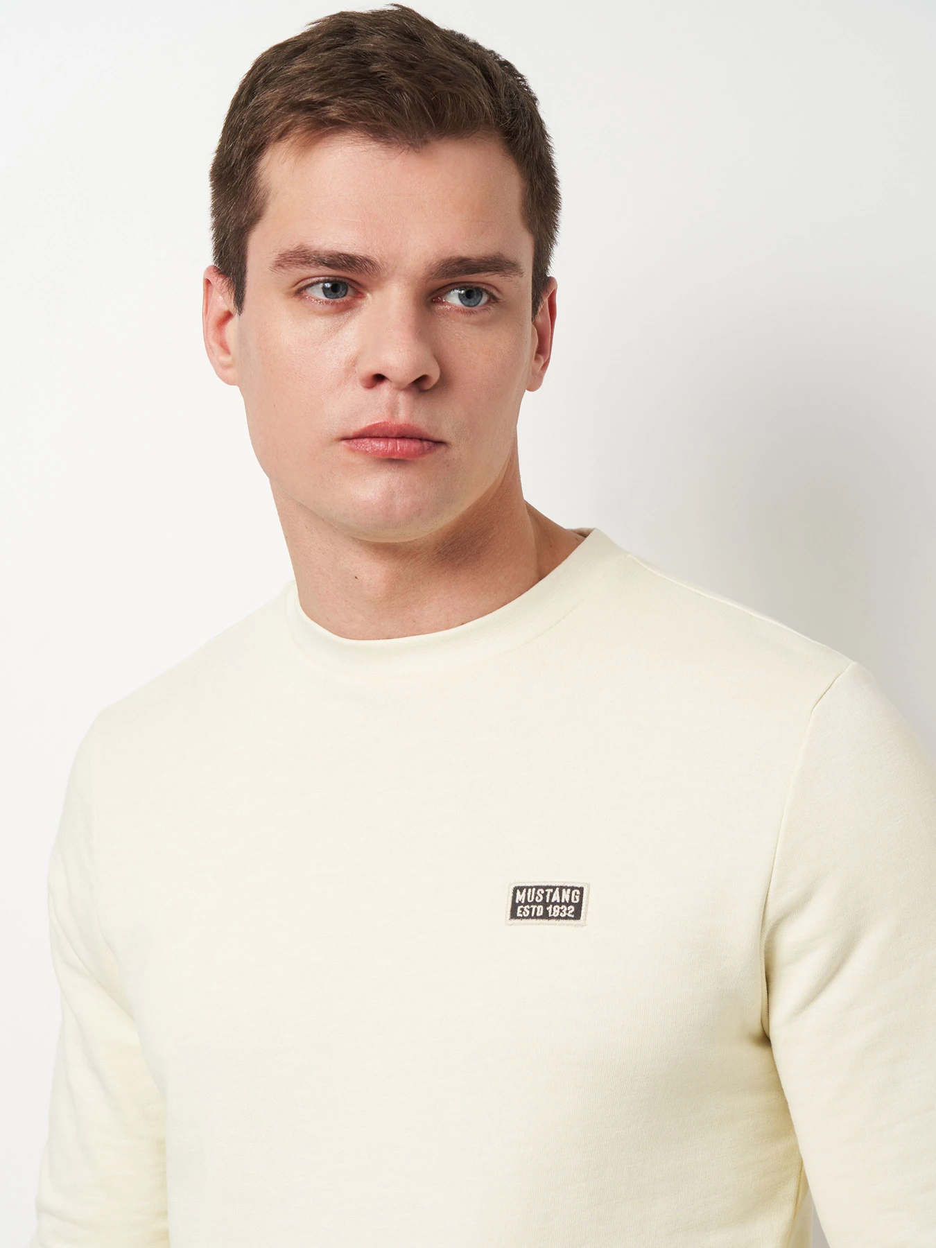 Худі та світшоти Mustang Jeans Ben Crewneck модель 1014511 Худі та світшоти Mustang Jeans Ben Crewneck модель 1014511 Фото