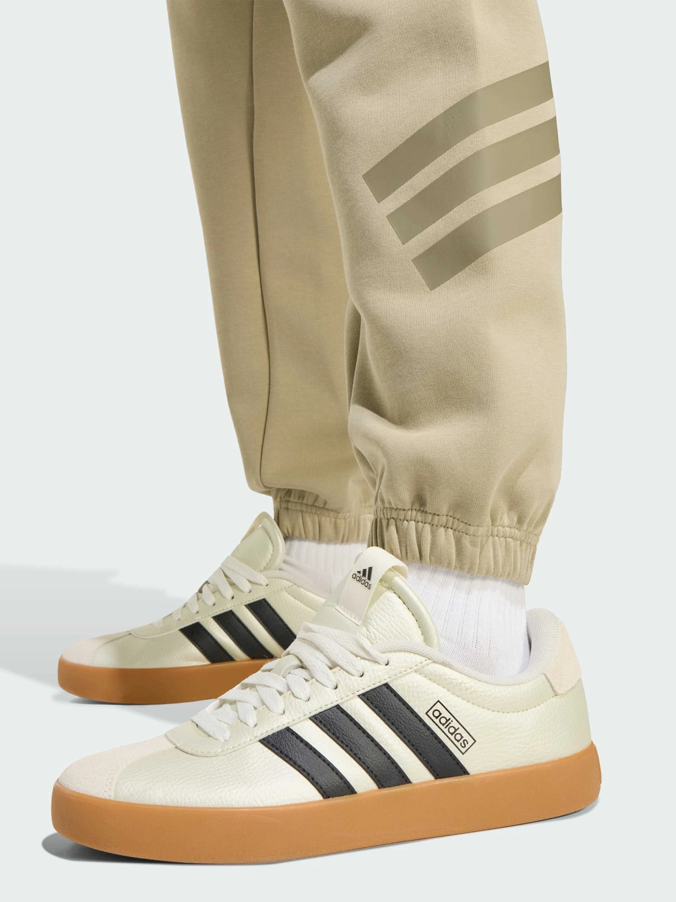 Штани Adidas 3 Stripes модель KD7681 Фото