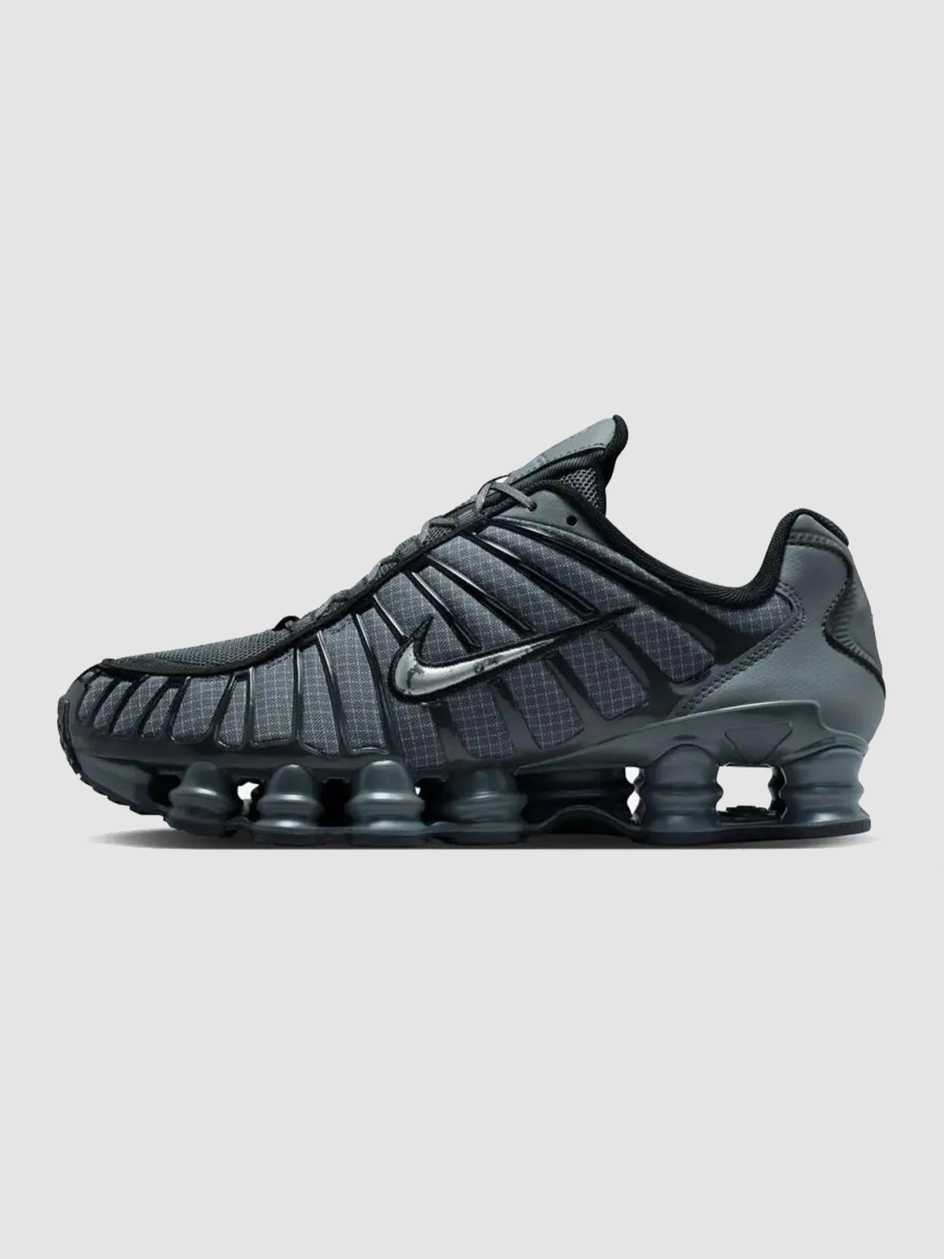 Кроссовки NIKE Shox Tl модель IM6771-068 Фото