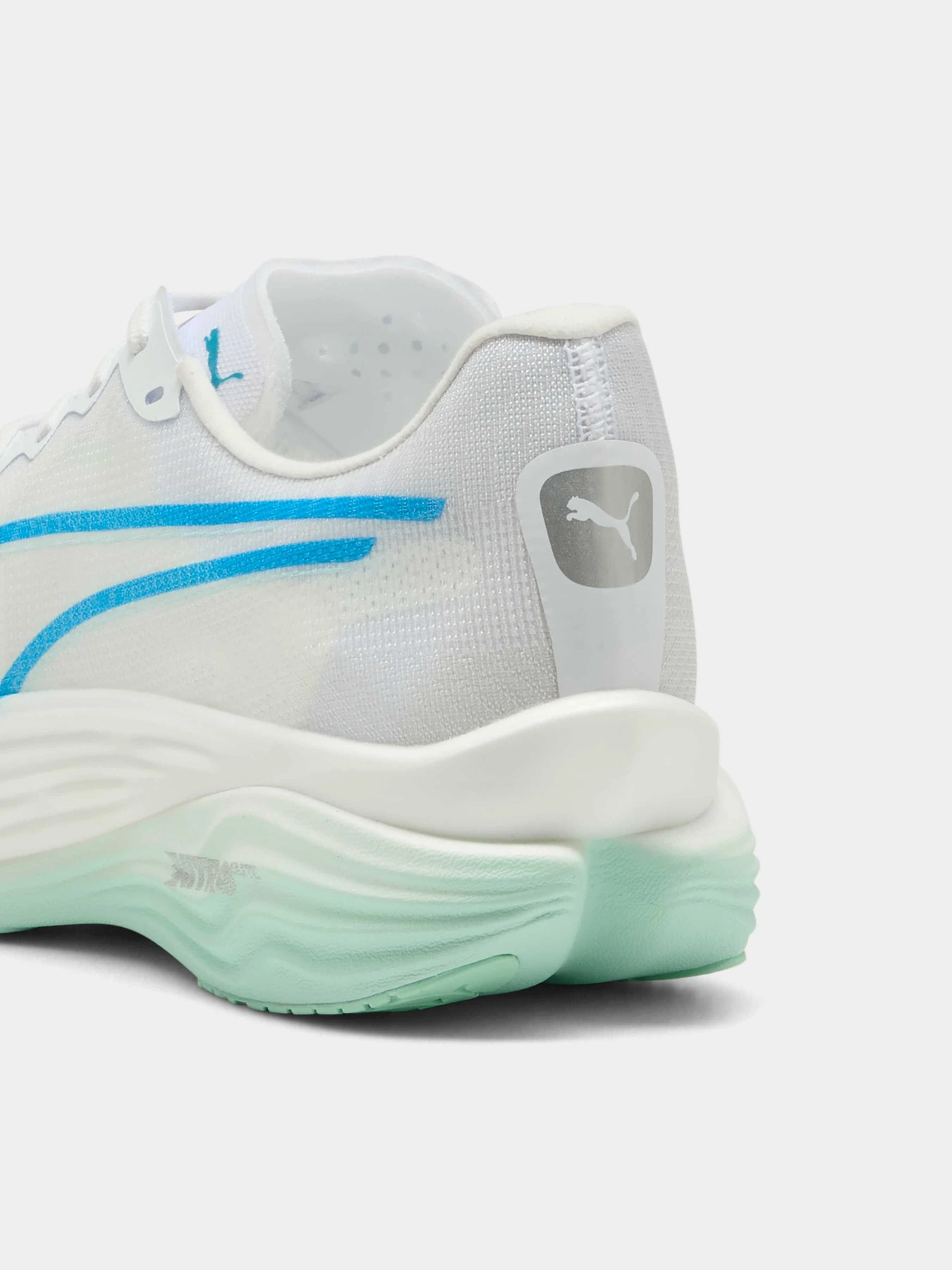 Кросівки PUMA Deviate Nitro™ Elite 3 модель 309809 Фото