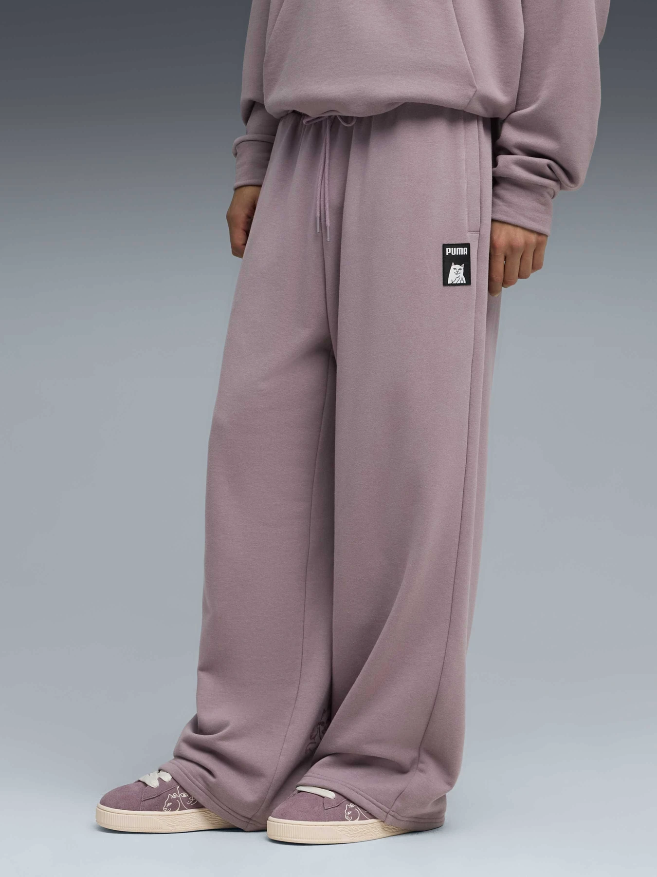 Брюки PUMA x Ripndip Sweatpants модель 632416 Фото