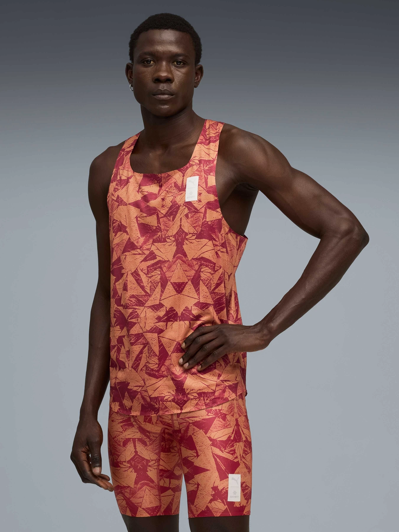 Футболки і поло PUMA M x Saysky Singlet Aop модель 527609 Футболки і поло PUMA M x Saysky Singlet Aop модель 527609 Фото
