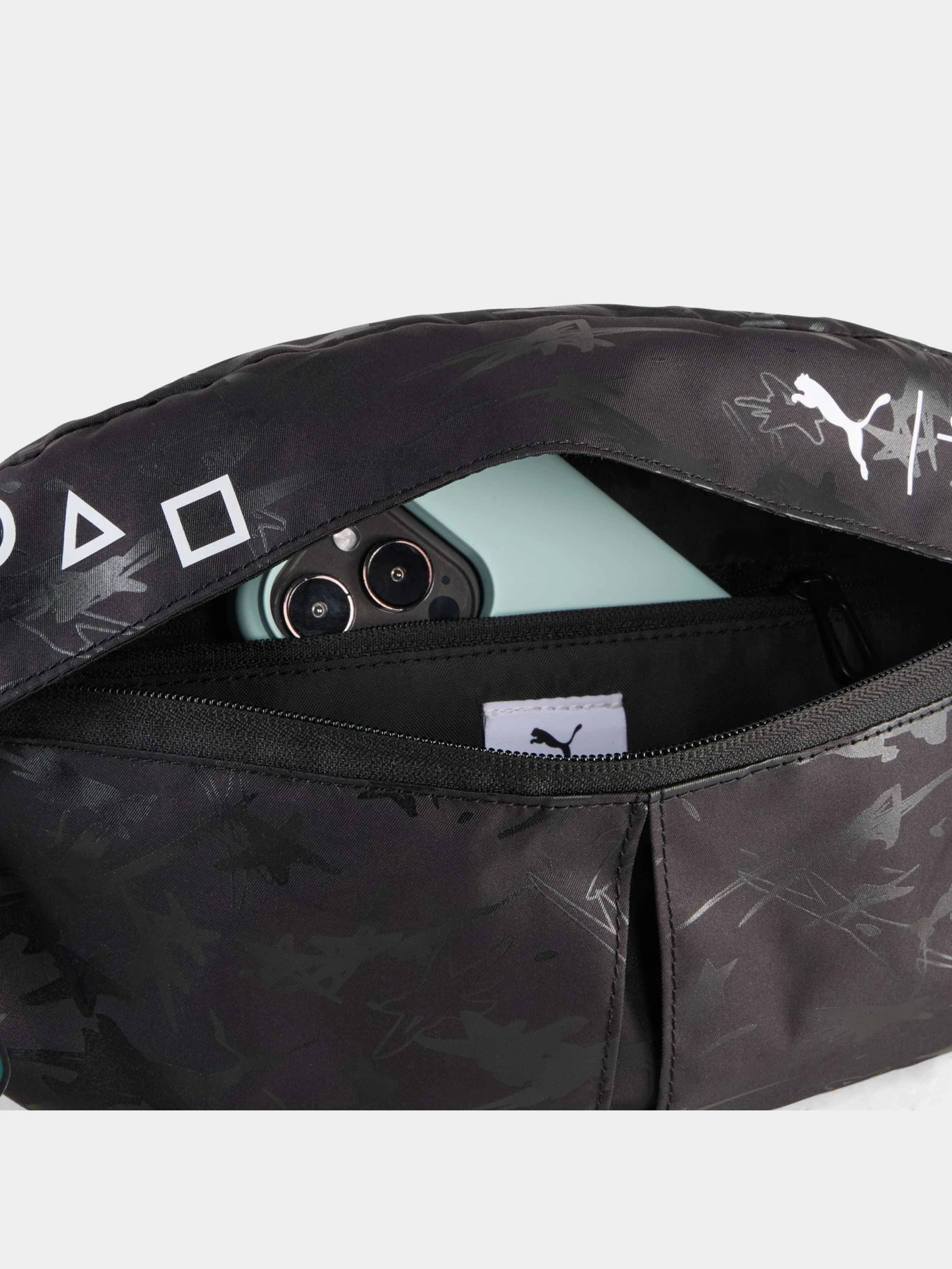 Сумки PUMA x Squid Game Waist Bag модель 091585 Сумки PUMA x Squid Game Waist Bag модель 091585 Фото