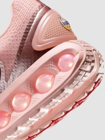 Кроссовки NIKE Air Max Dn модель HV4861-601 Фото