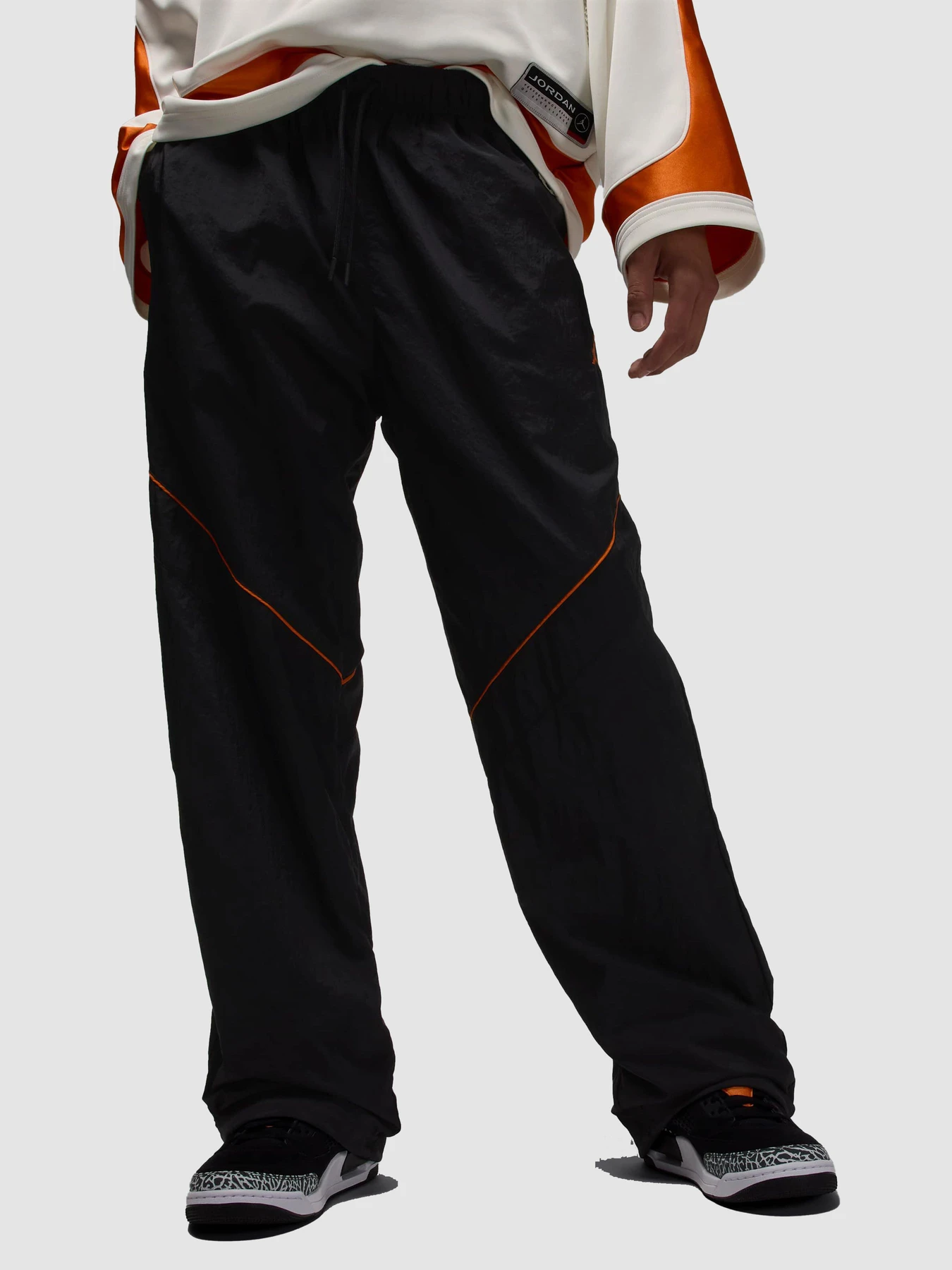 Брюки Jordan Brooklyn Draft Trouser модель IB1047-011 Фото