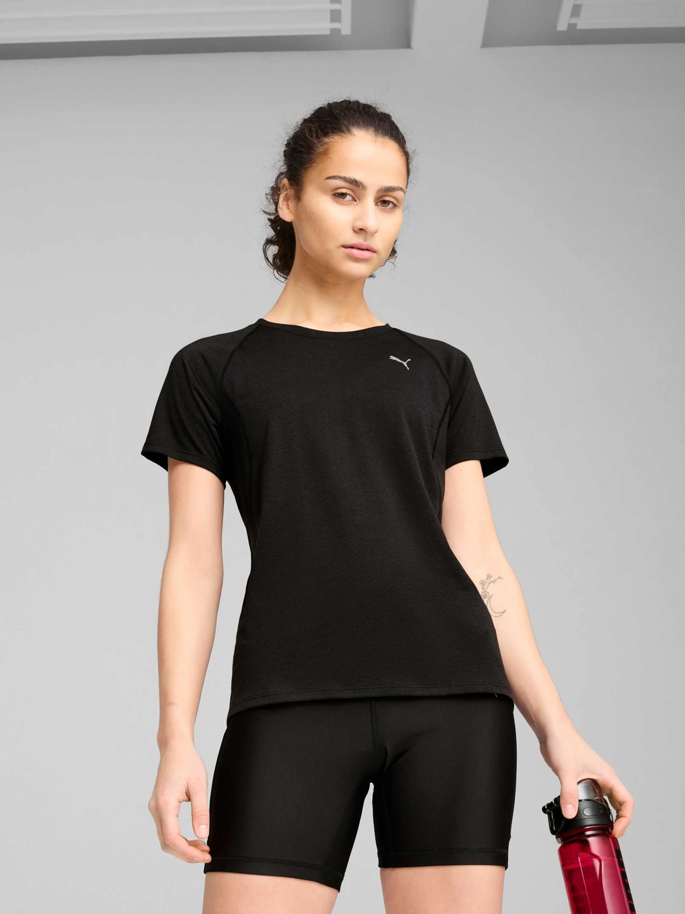 Футболки и поло PUMA Run Velocity Tee Tri-blend модель 526580 Фото