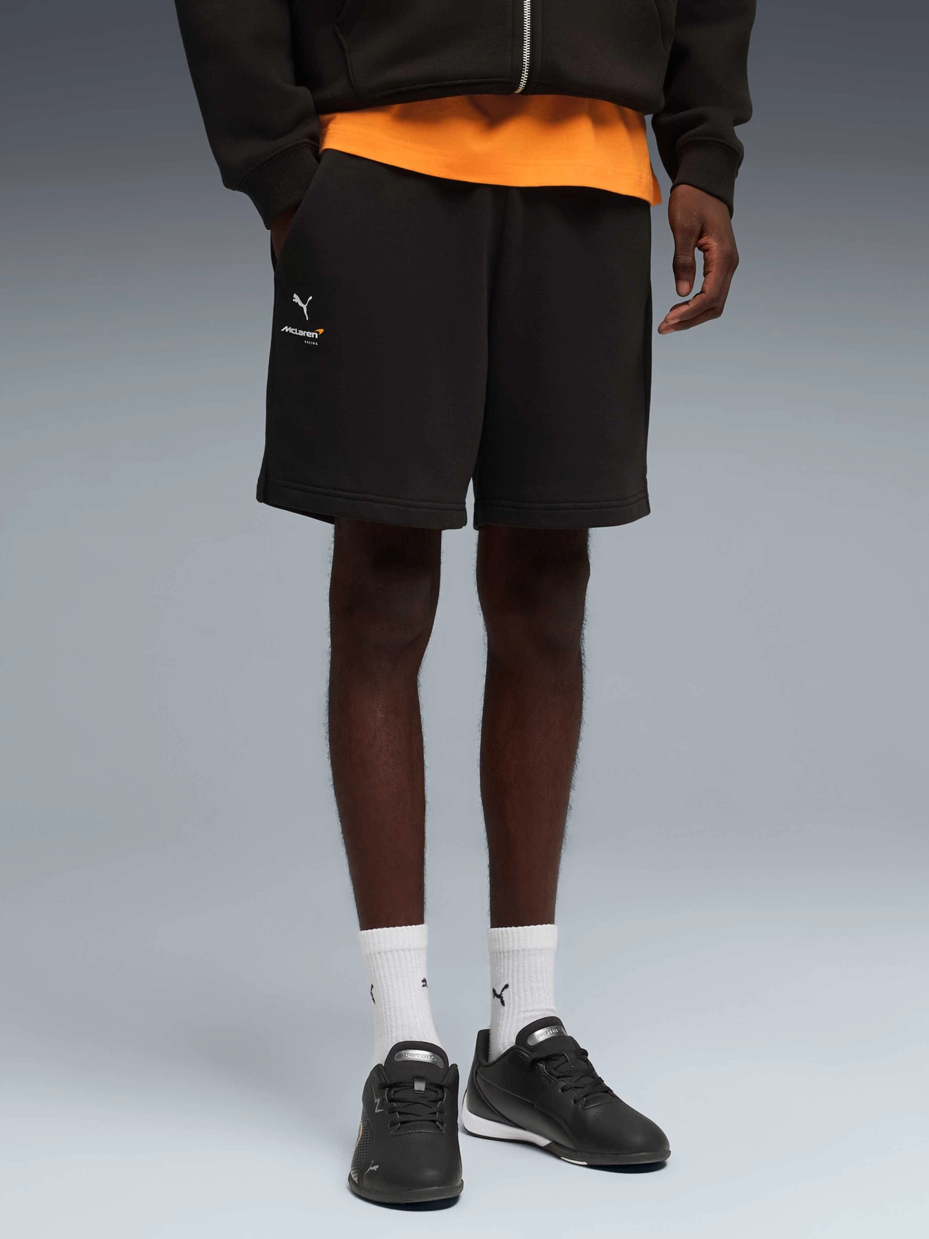Шорты PUMA Mclaren Ess Shorts модель 637454 Шорты PUMA Mclaren Ess Shorts модель 637454 Фото