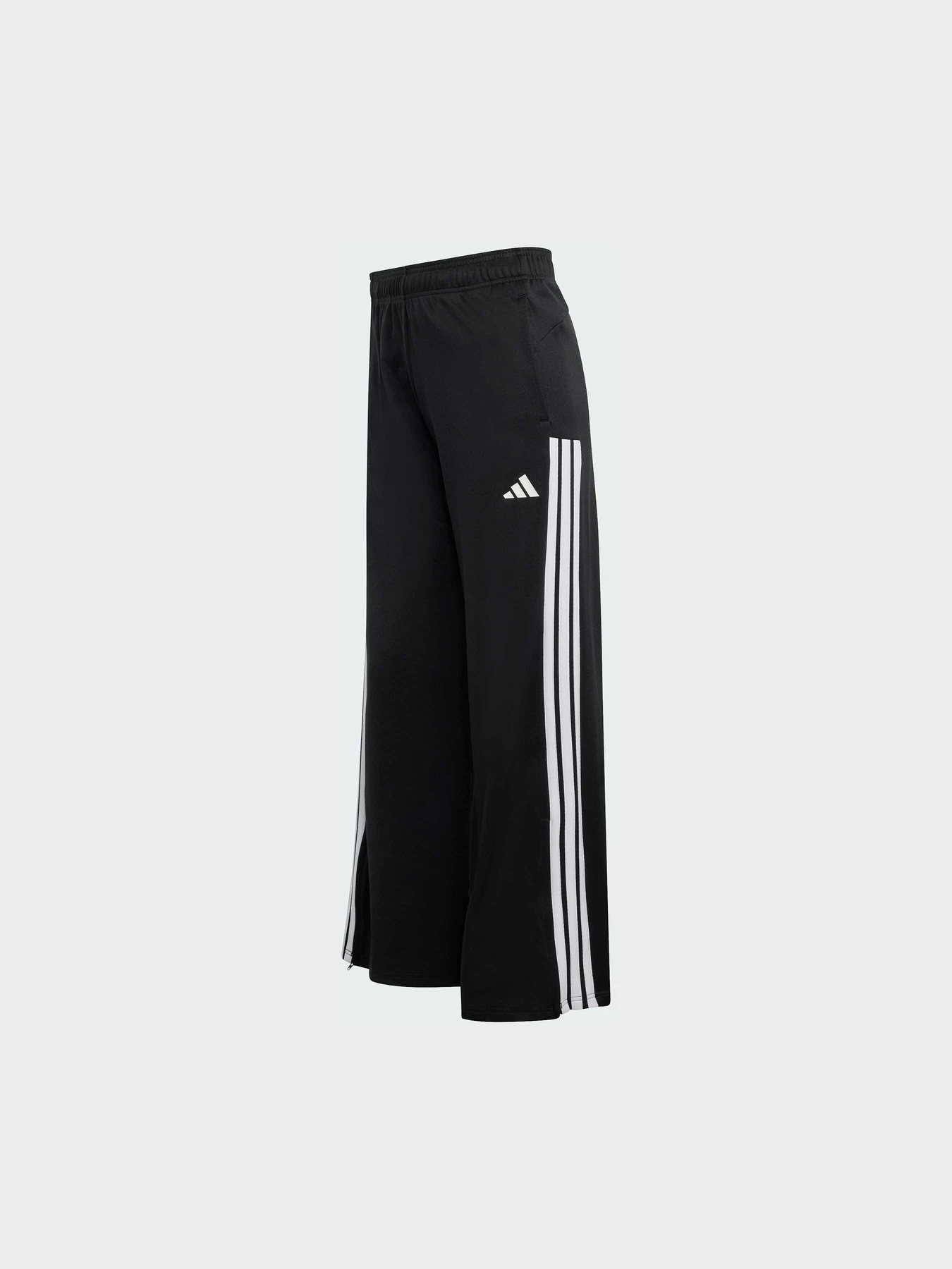 Брюки Adidas Tiro модель KD4299 Брюки Adidas Tiro модель KD4299 Фото