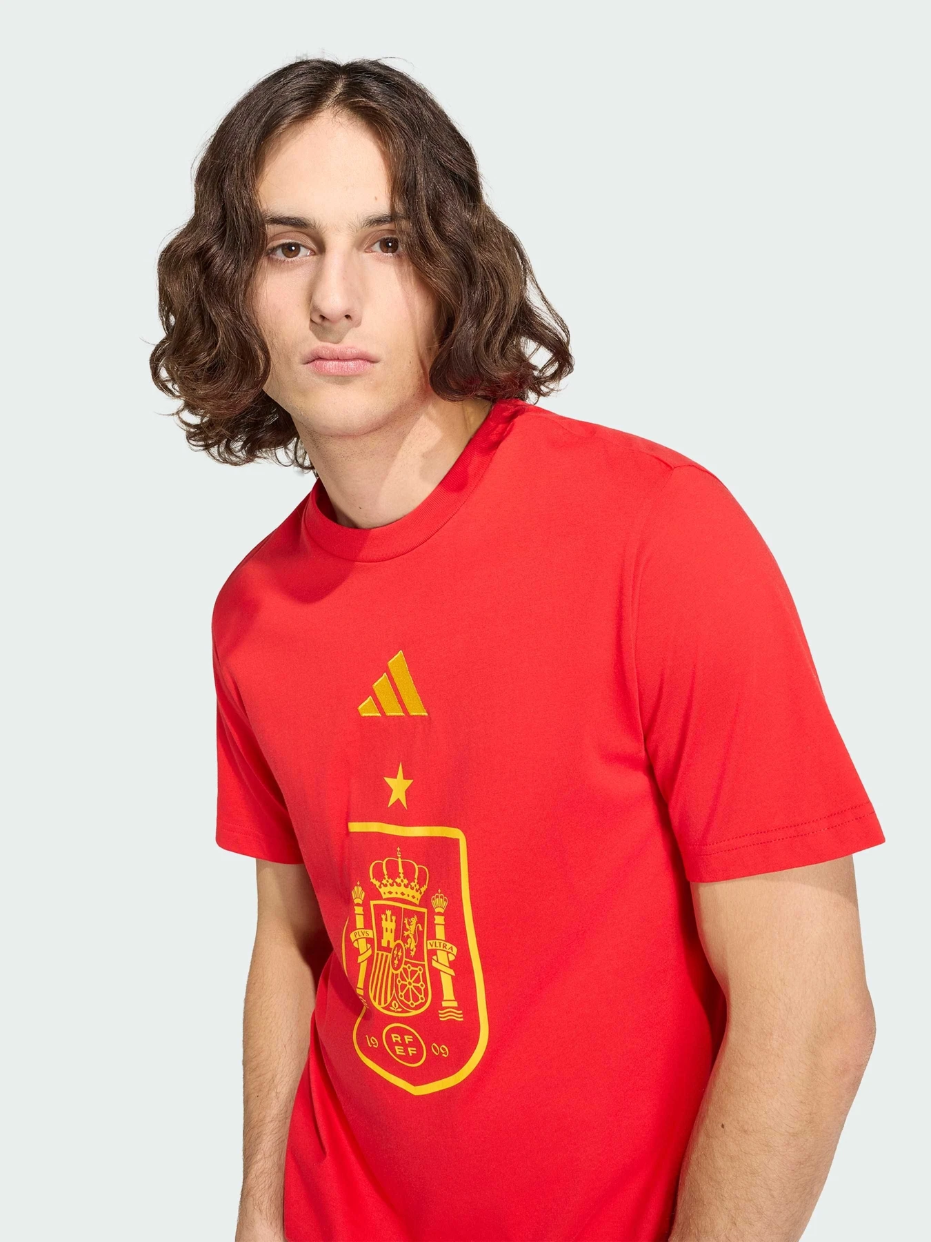 Футболки і поло Adidas модель JZ2263 Футболки і поло Adidas модель JZ2263 Фото