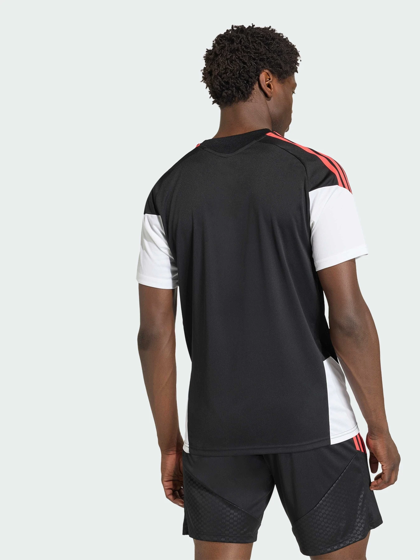 Футболки и поло Adidas Tiro модель KA7582 Футболки и поло Adidas Tiro модель KA7582 Фото