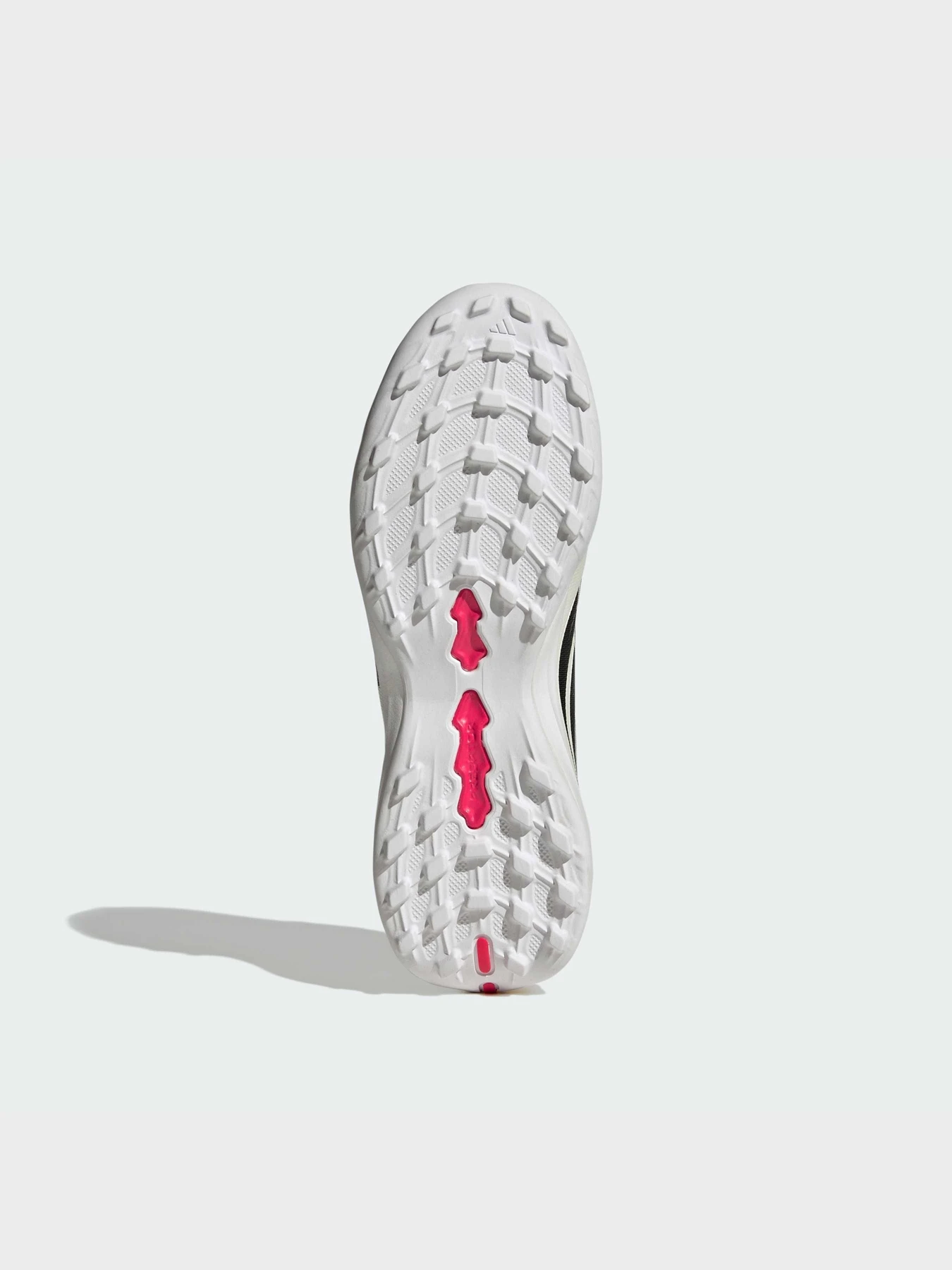 Кроссовки Adidas Predator модель JR7912 Кроссовки Adidas Predator модель JR7912 Фото